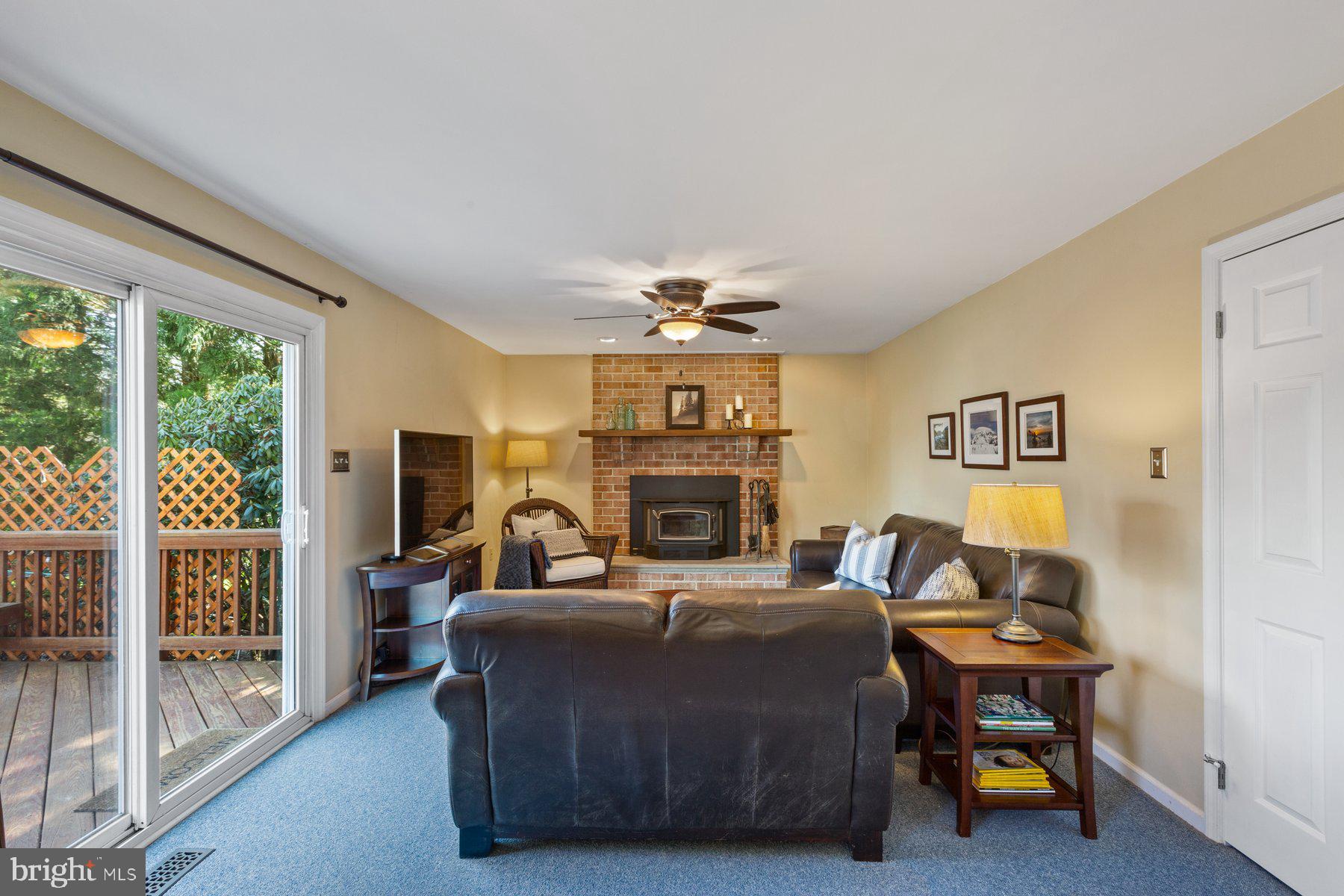 MILLS FARM - Residential