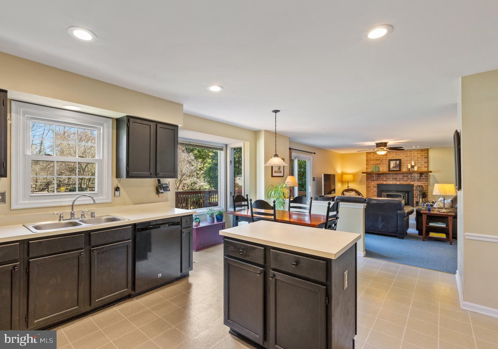 MILLS FARM - Residential