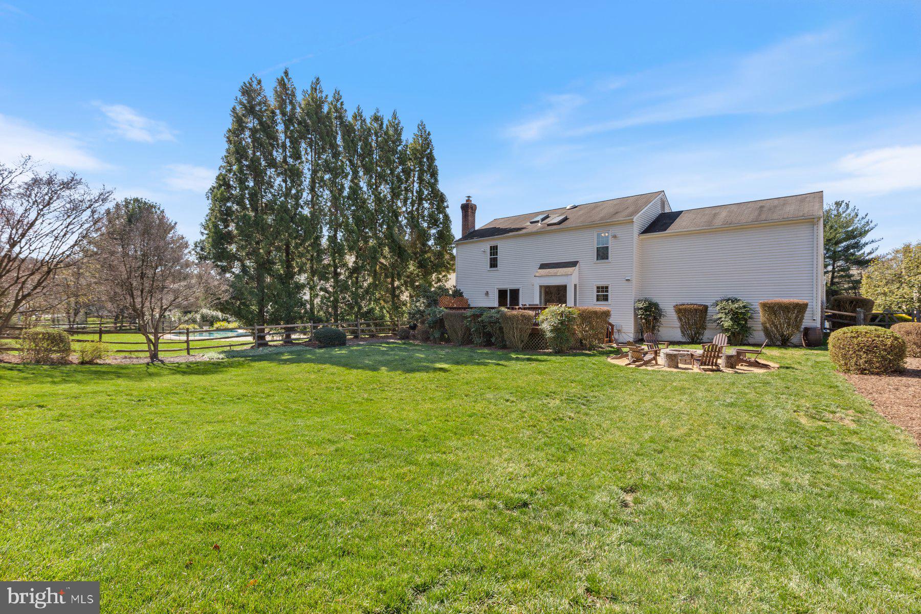 MILLS FARM - Residential