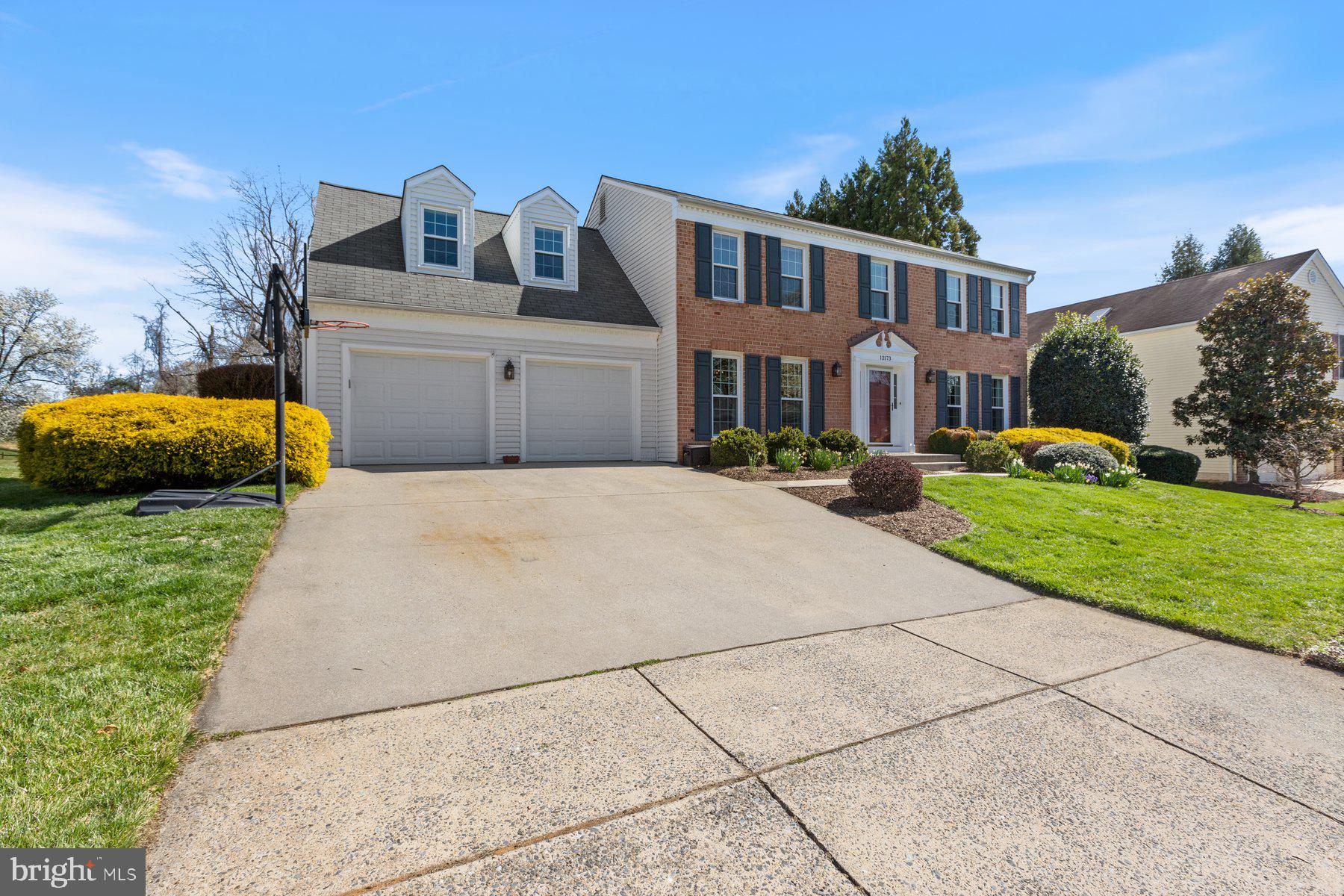 MILLS FARM - Residential