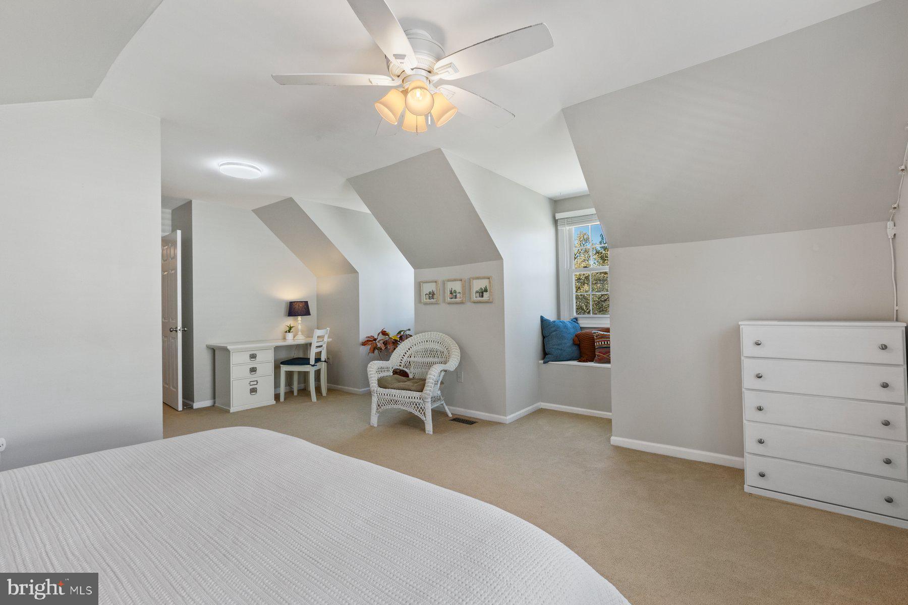 MILLS FARM - Residential