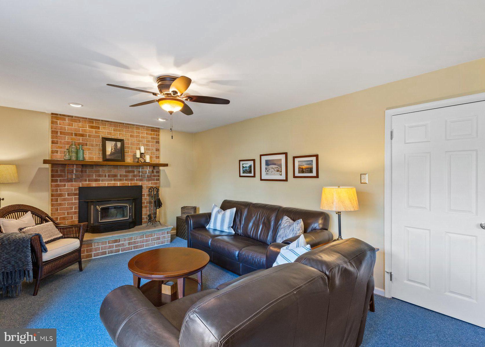 MILLS FARM - Residential