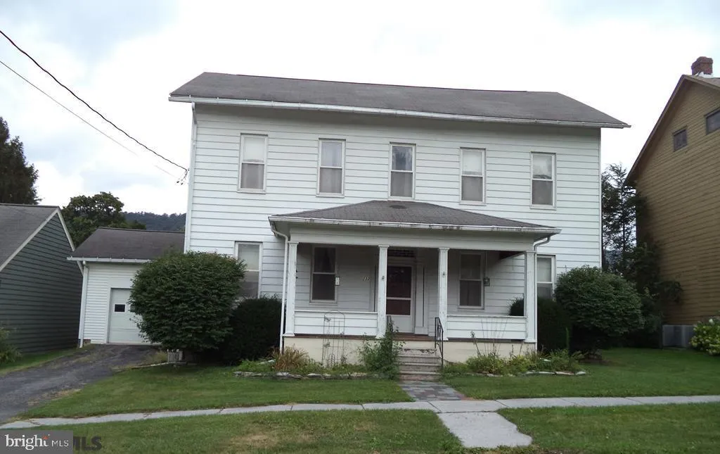 232 W Aaron Square, Aaronsburg, PA 16820