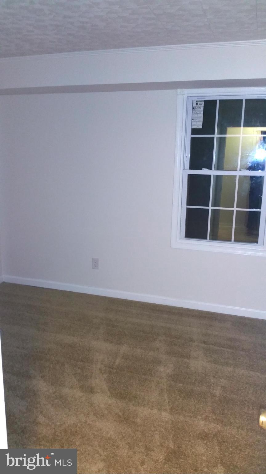 THE MEADOWS - Residential Lease