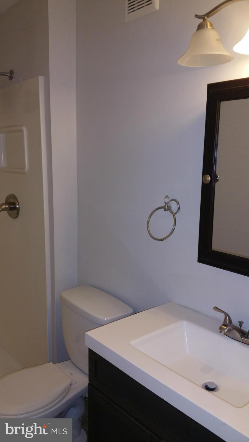 THE MEADOWS - Residential Lease