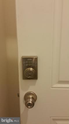 THE MEADOWS - Residential Lease