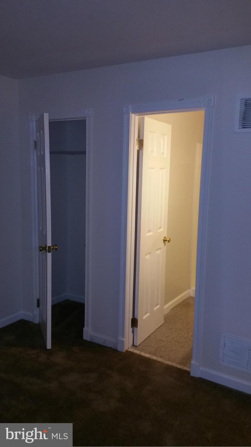 THE MEADOWS - Residential Lease