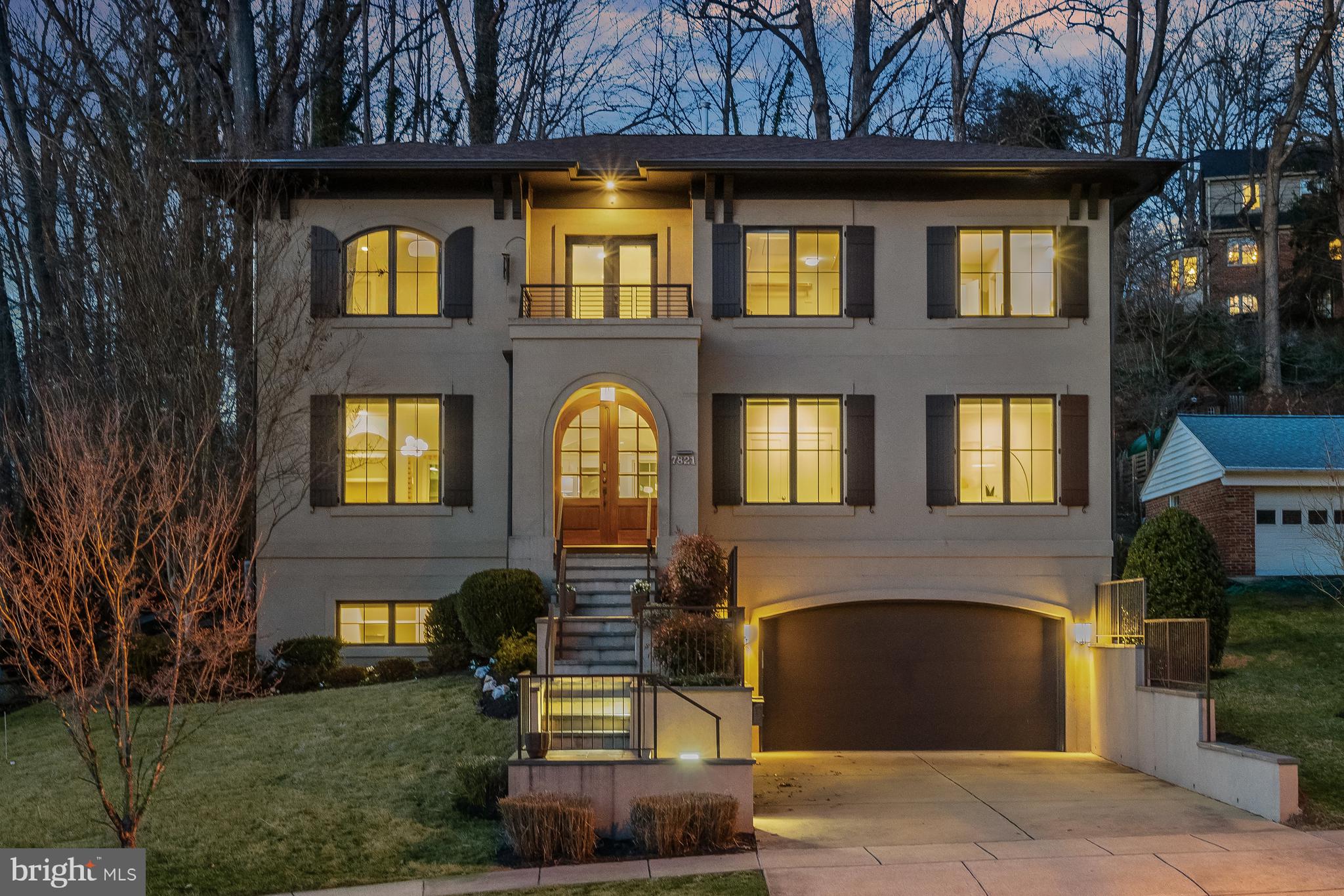 MARY KNOLLS - Residential