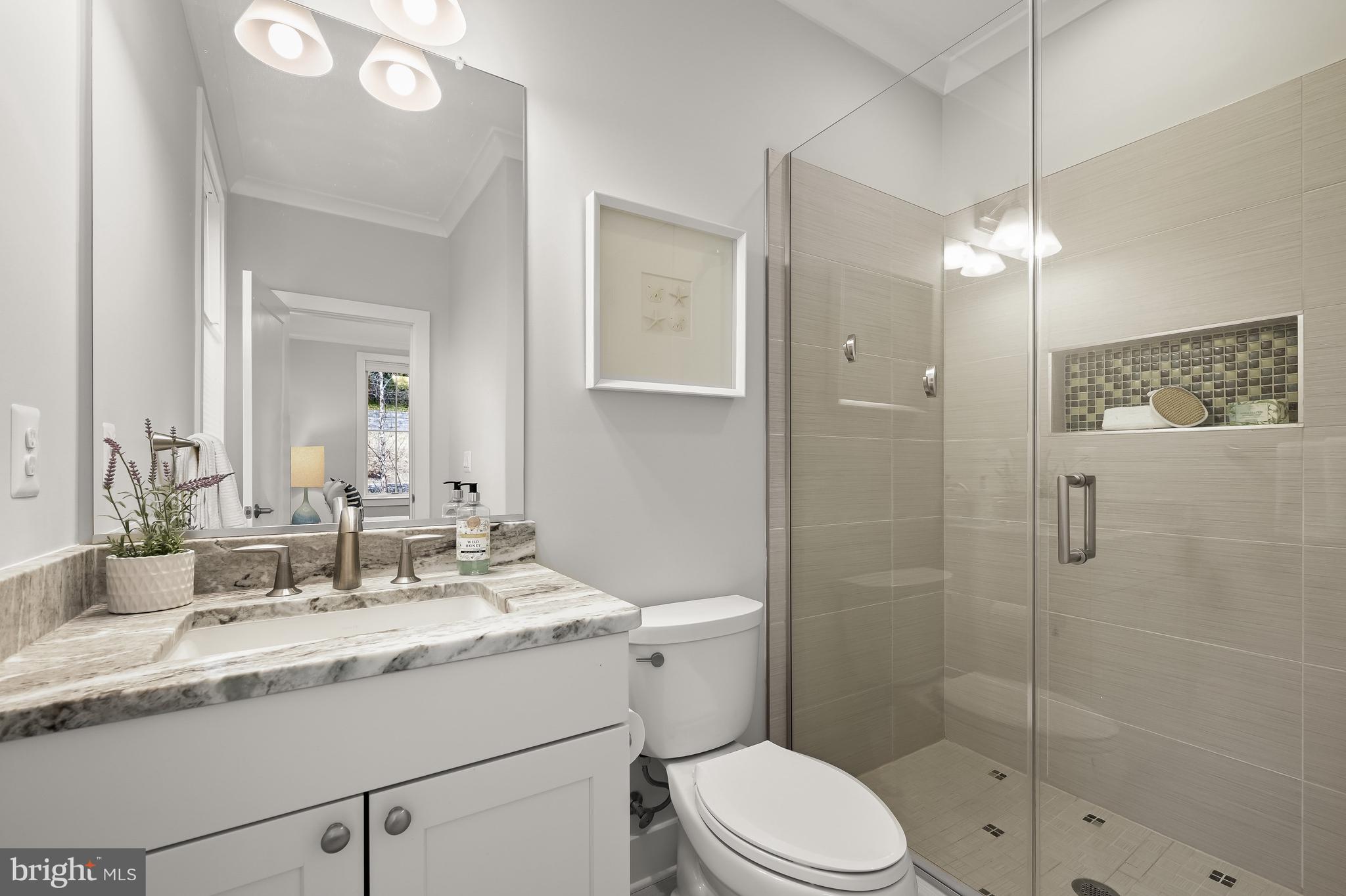 MARY KNOLLS - Residential