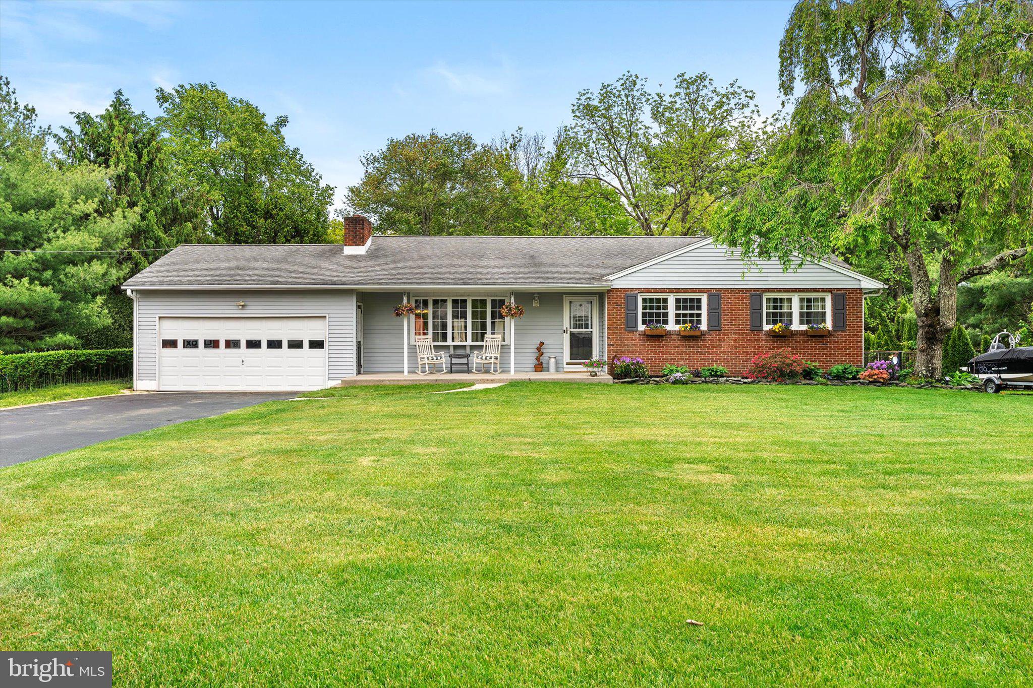 20 WINTERSET DRIVE