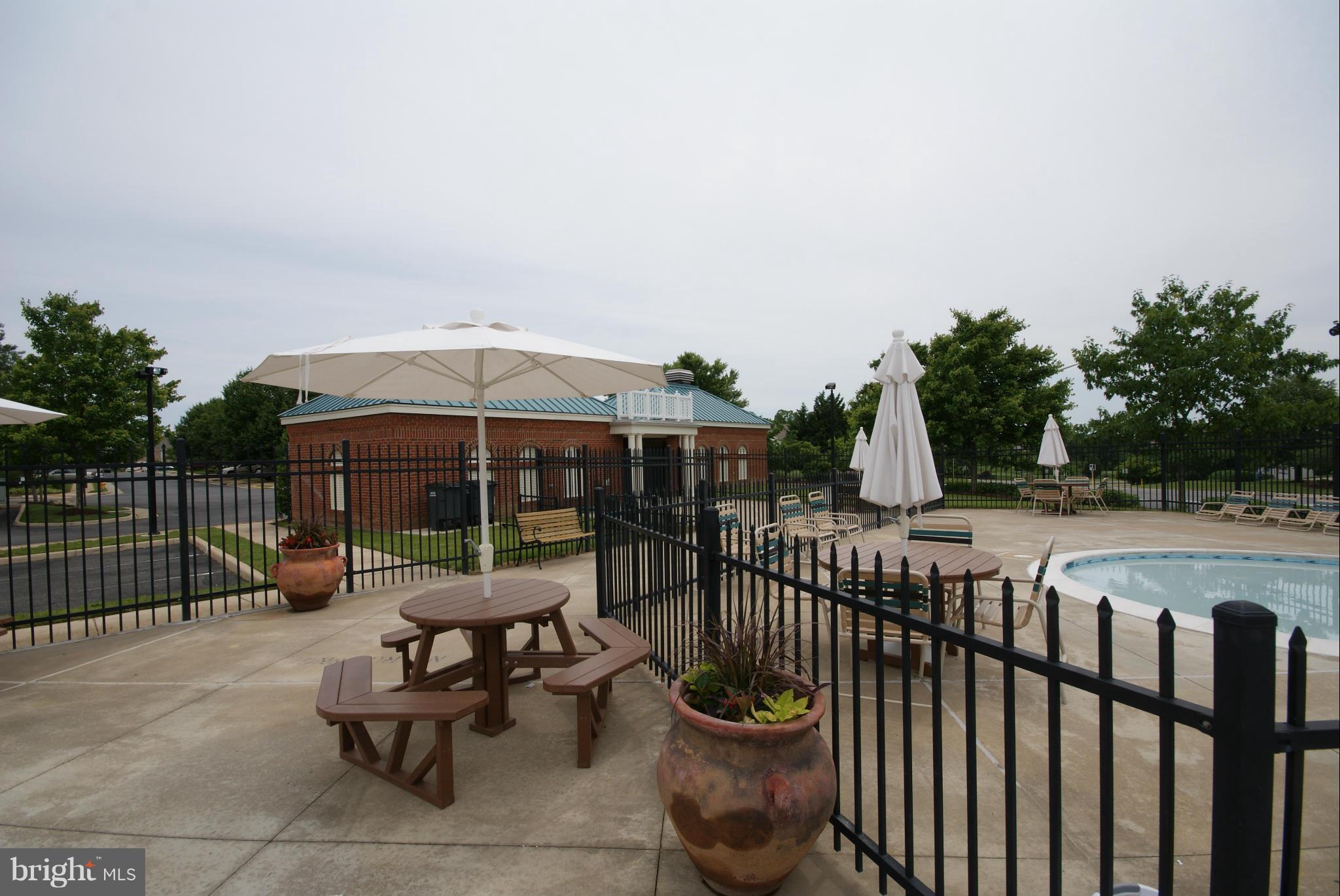 RIVER CLUB 1 AT BELMONT - Residential