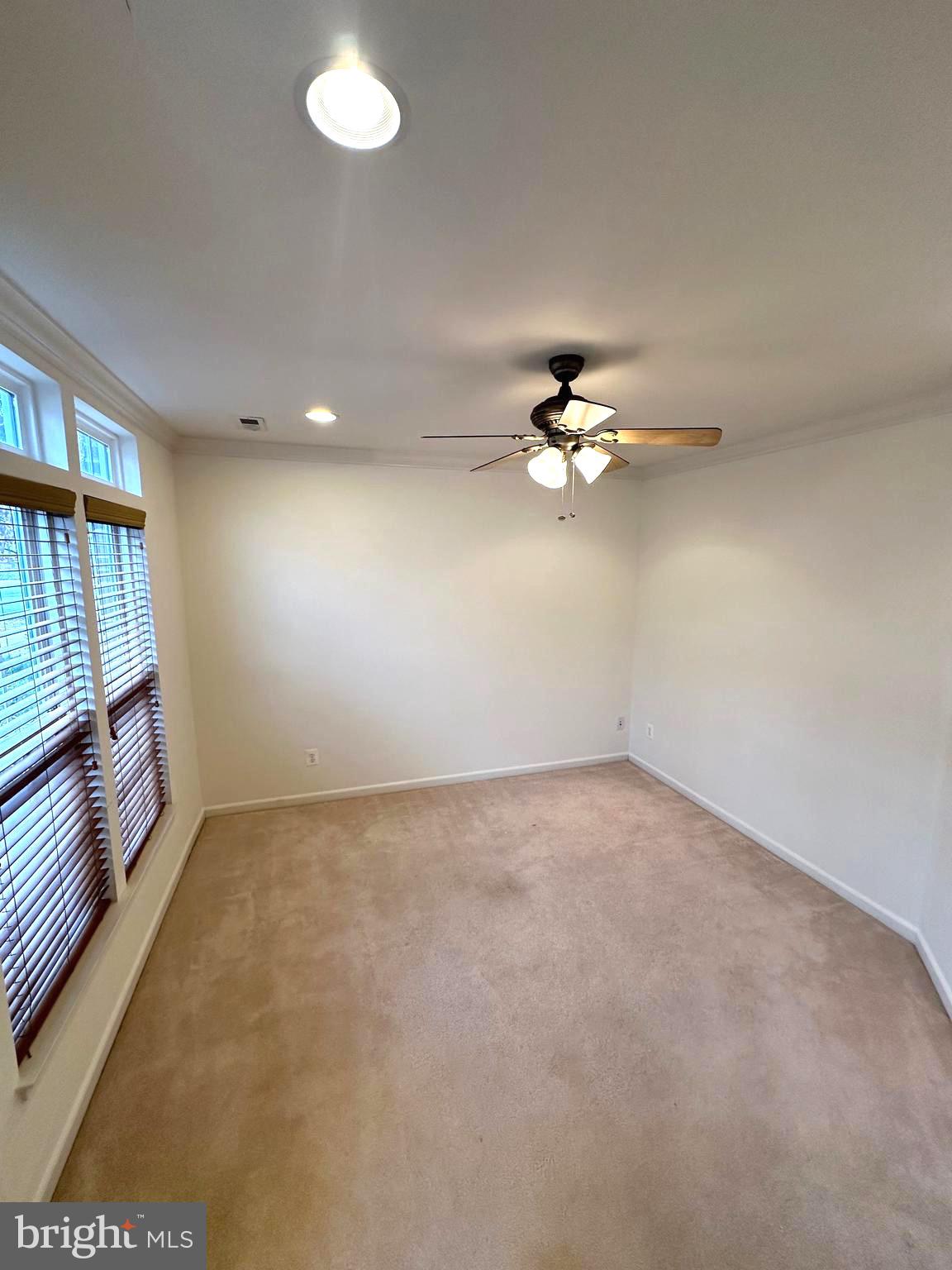 2100 ABBOTTSBURY WAY