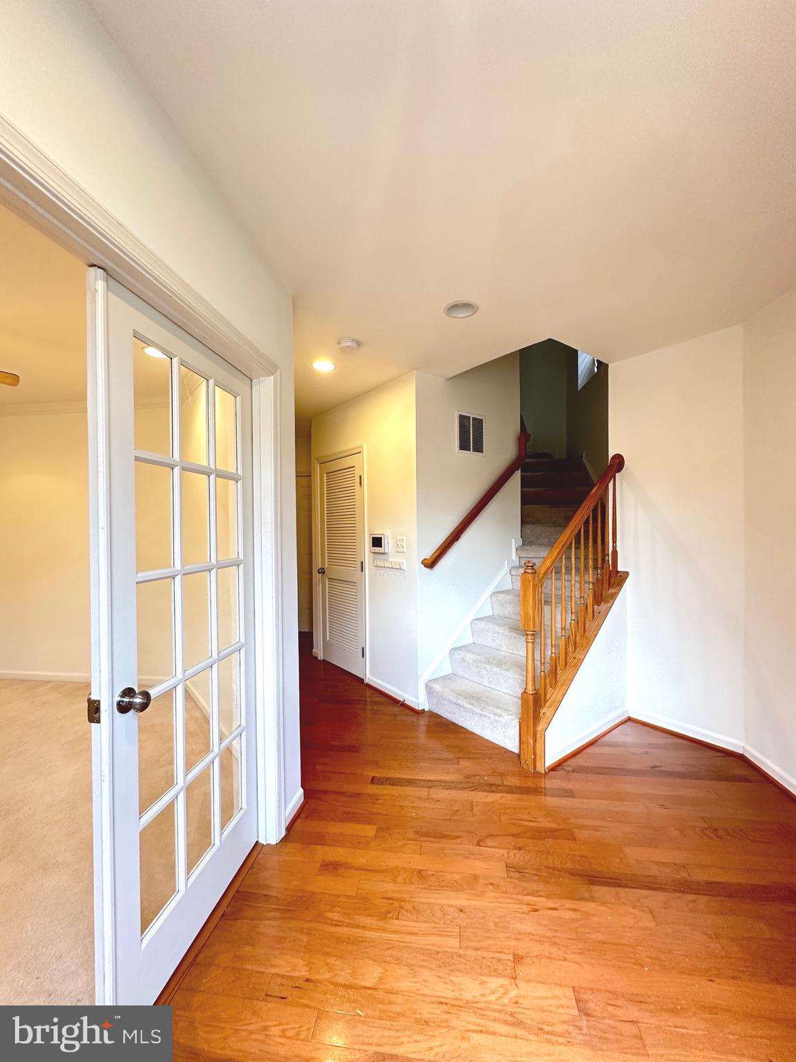 2100 ABBOTTSBURY WAY