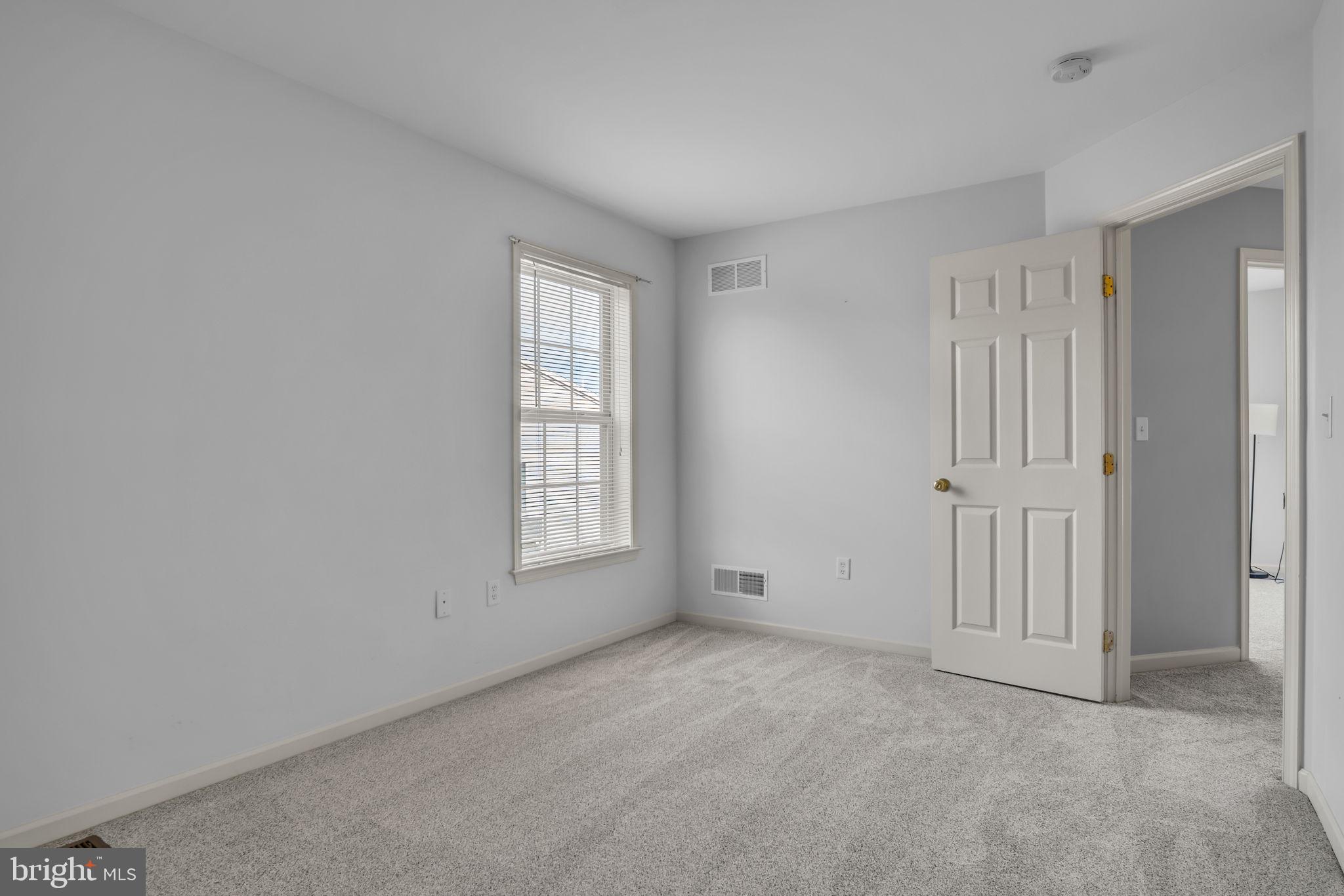 GALA SQUARE-WINDING HILLS - Residential