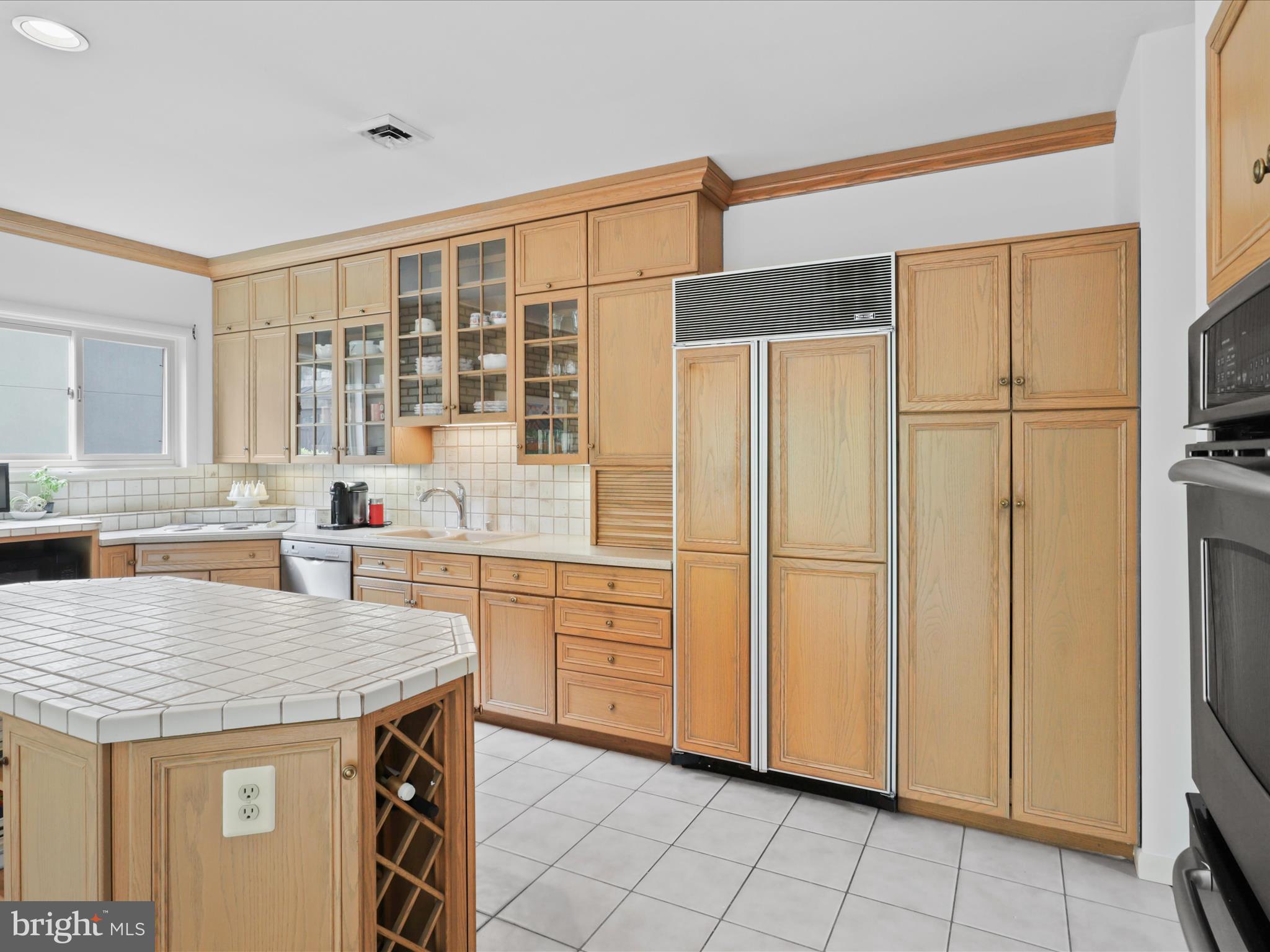 CHAIN BRIDGE FOREST - Residential