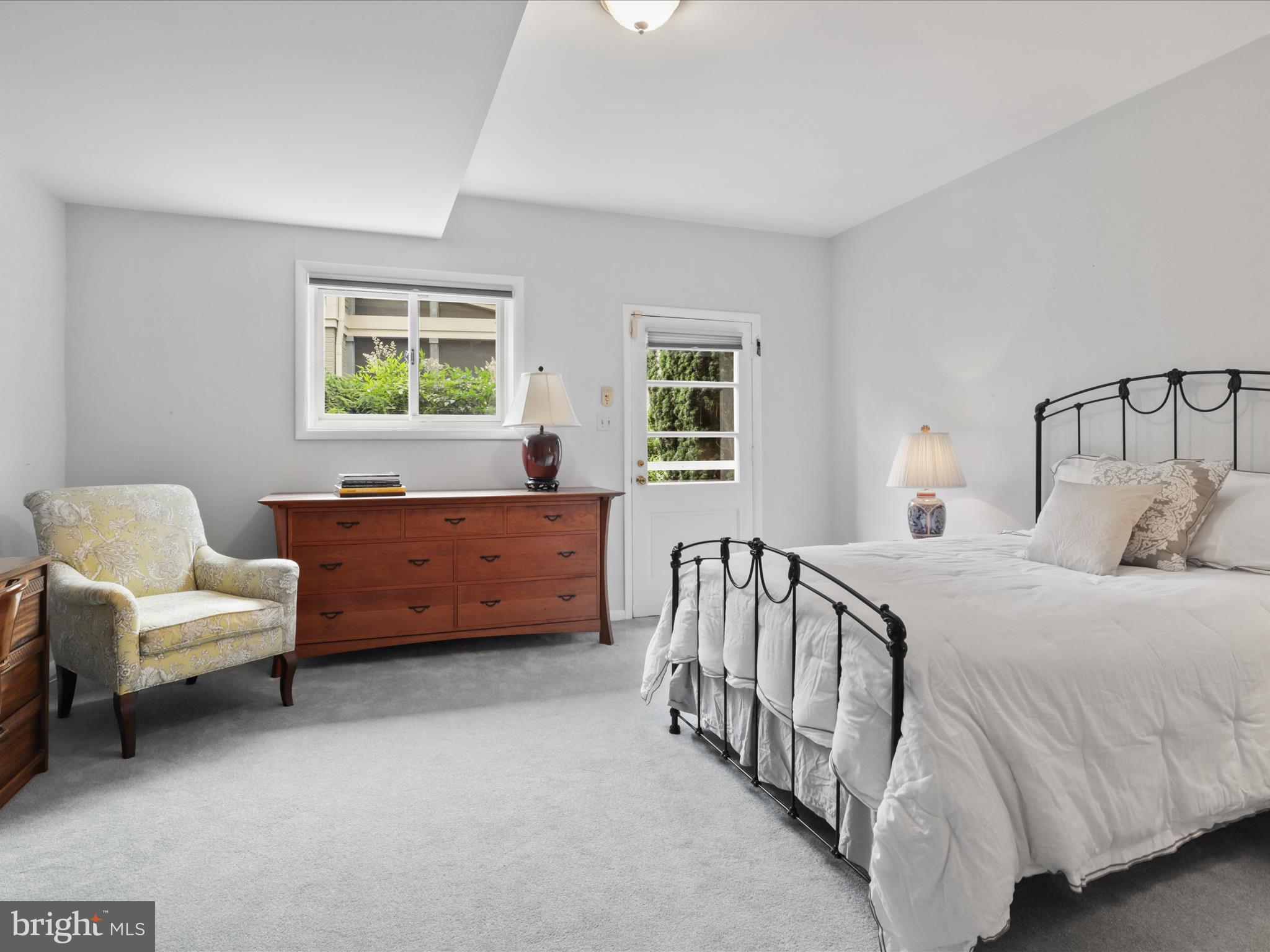 CHAIN BRIDGE FOREST - Residential