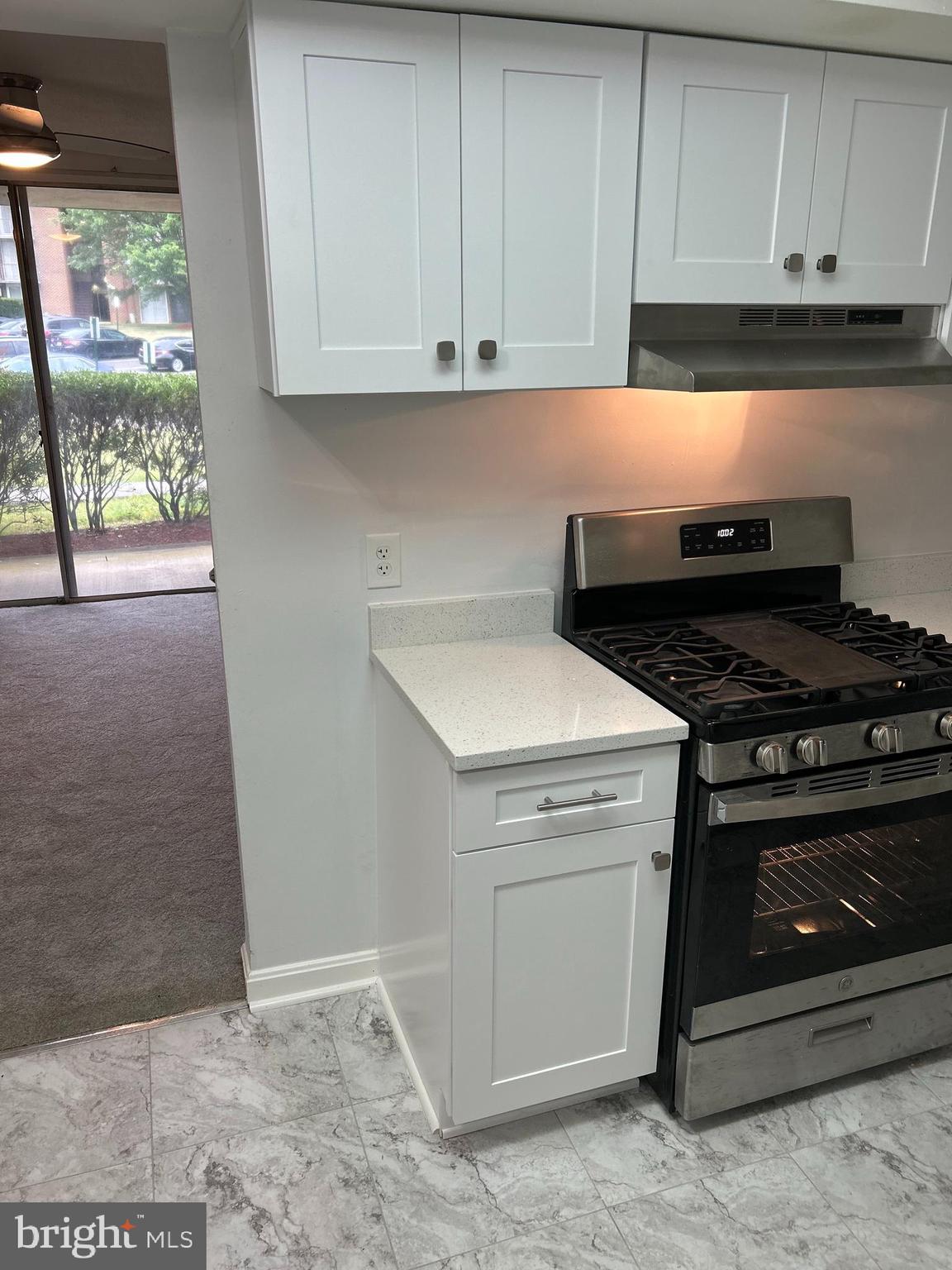 PINES CONDO 01 - Residential