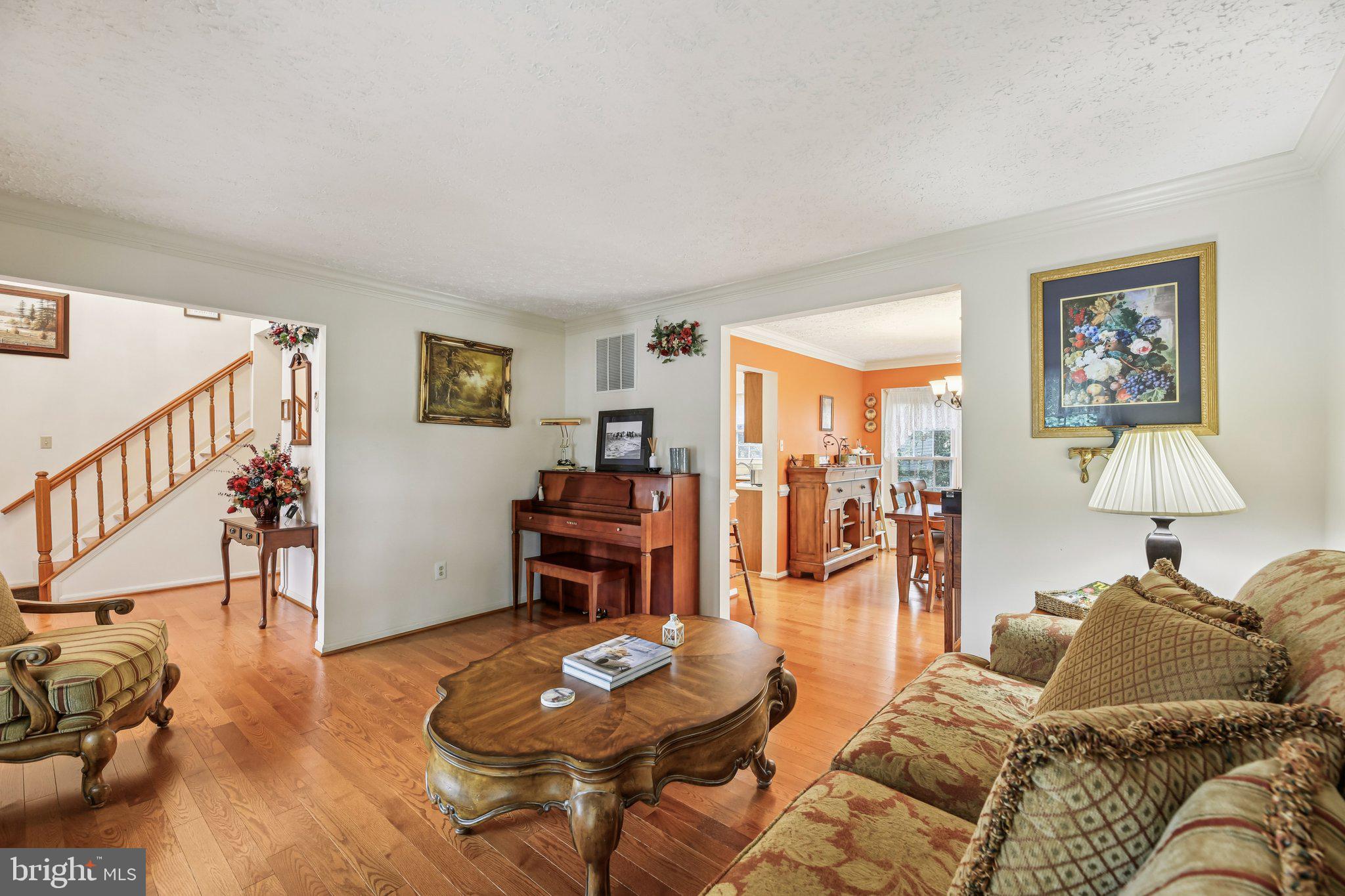 1403 BASSETT COURT