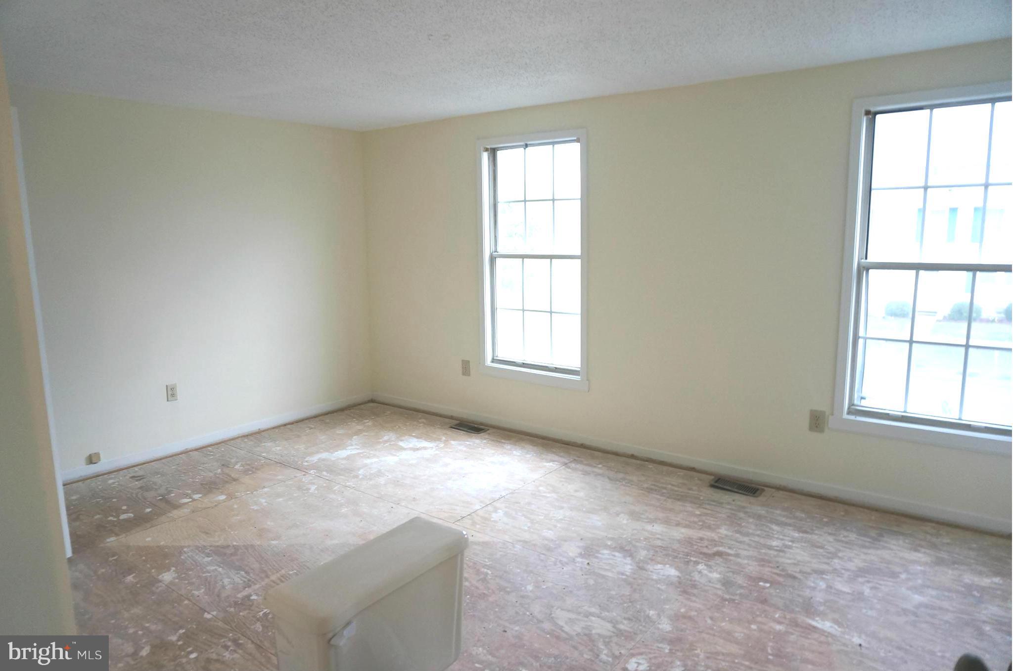 ROLLING MEADOWS - Residential