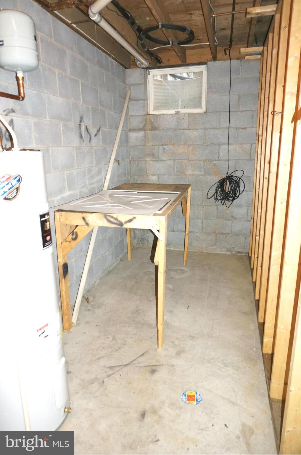 ROLLING MEADOWS - Residential