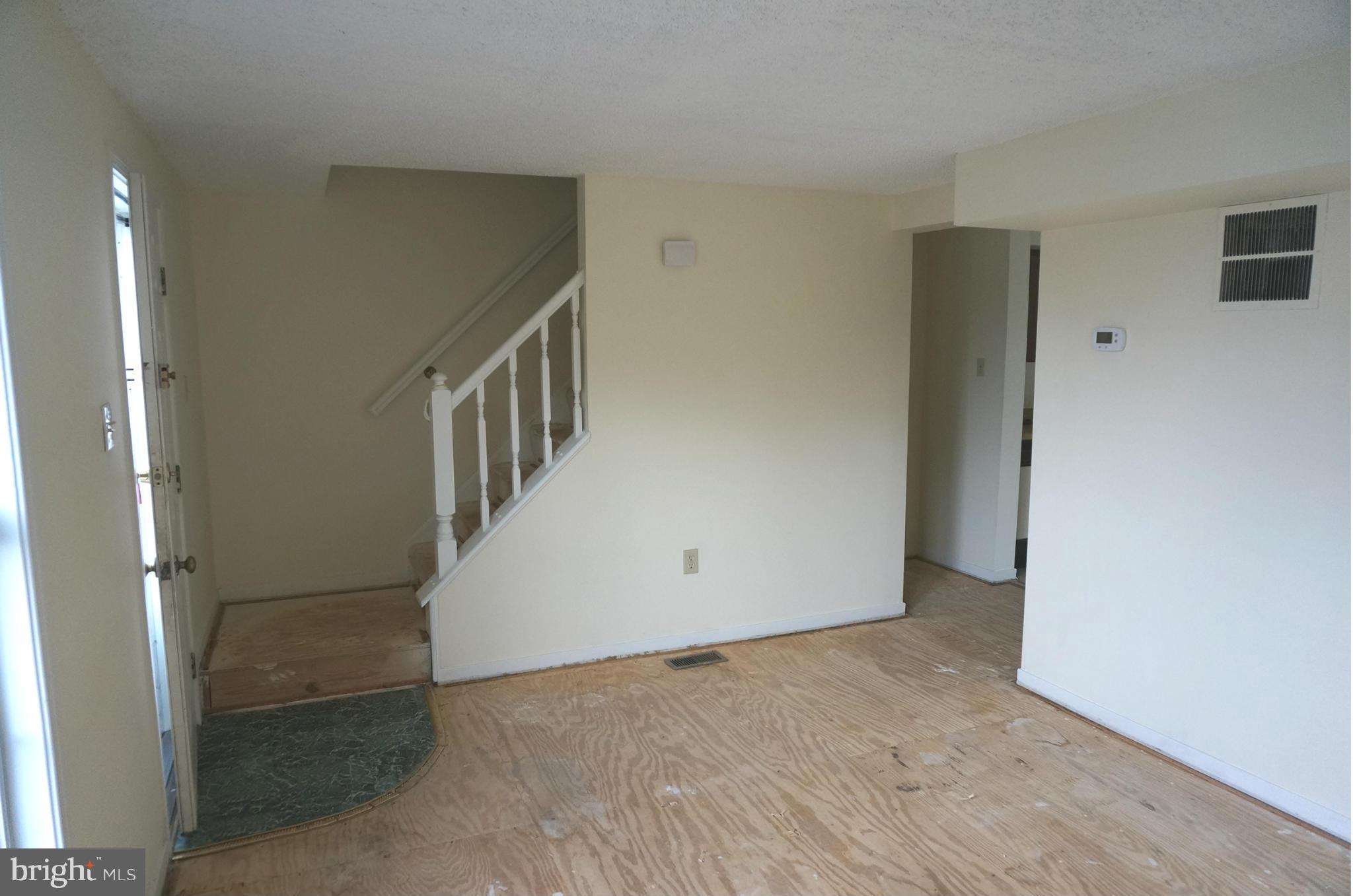 ROLLING MEADOWS - Residential