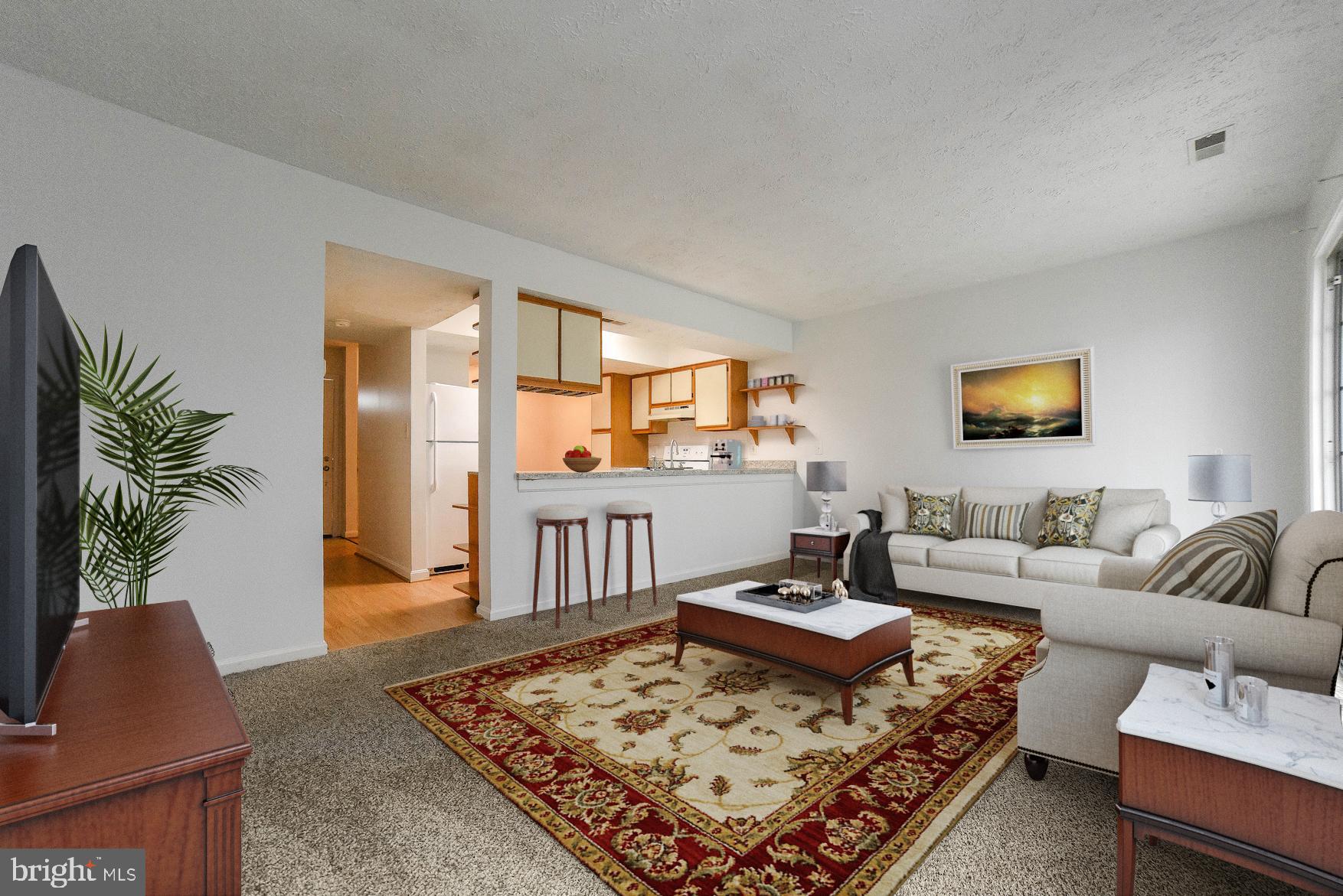 COLUMBIA COMMONS - Residential