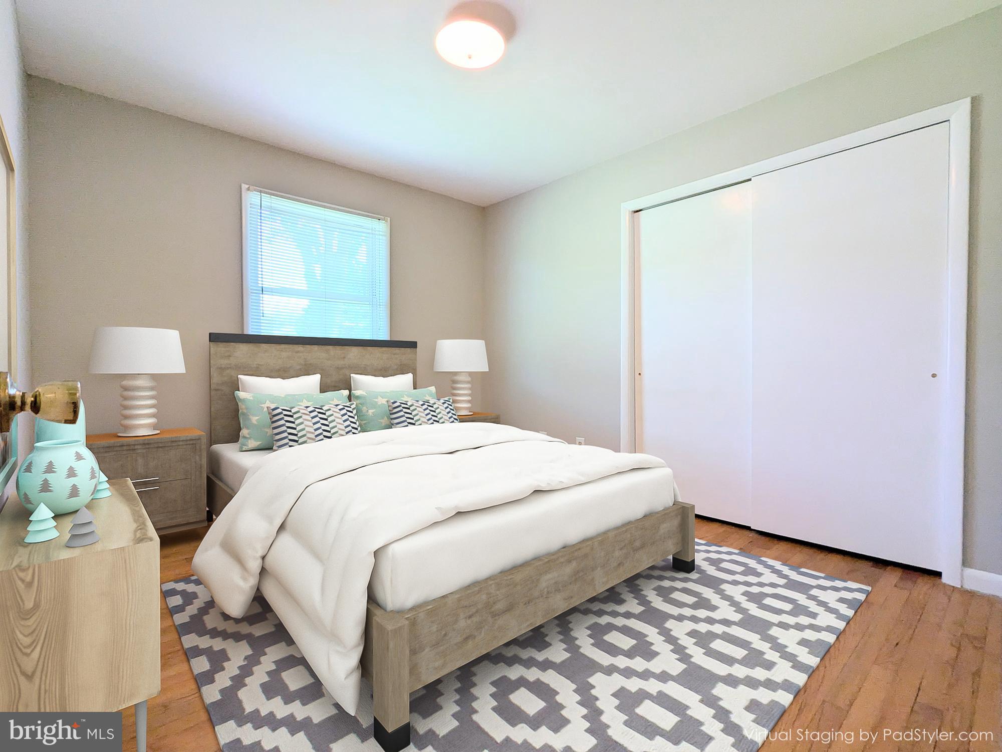 PEACOCK MANOR - Residential