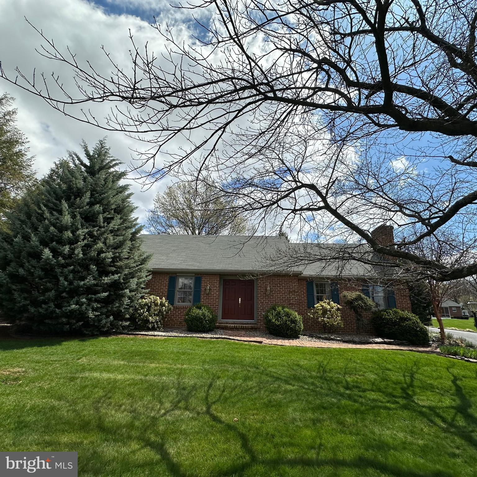 58 APPLE DRIVE