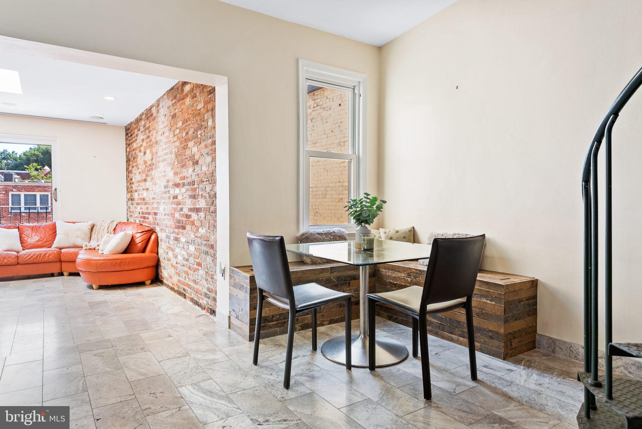 DUPONT CIRCLE - Residential Lease