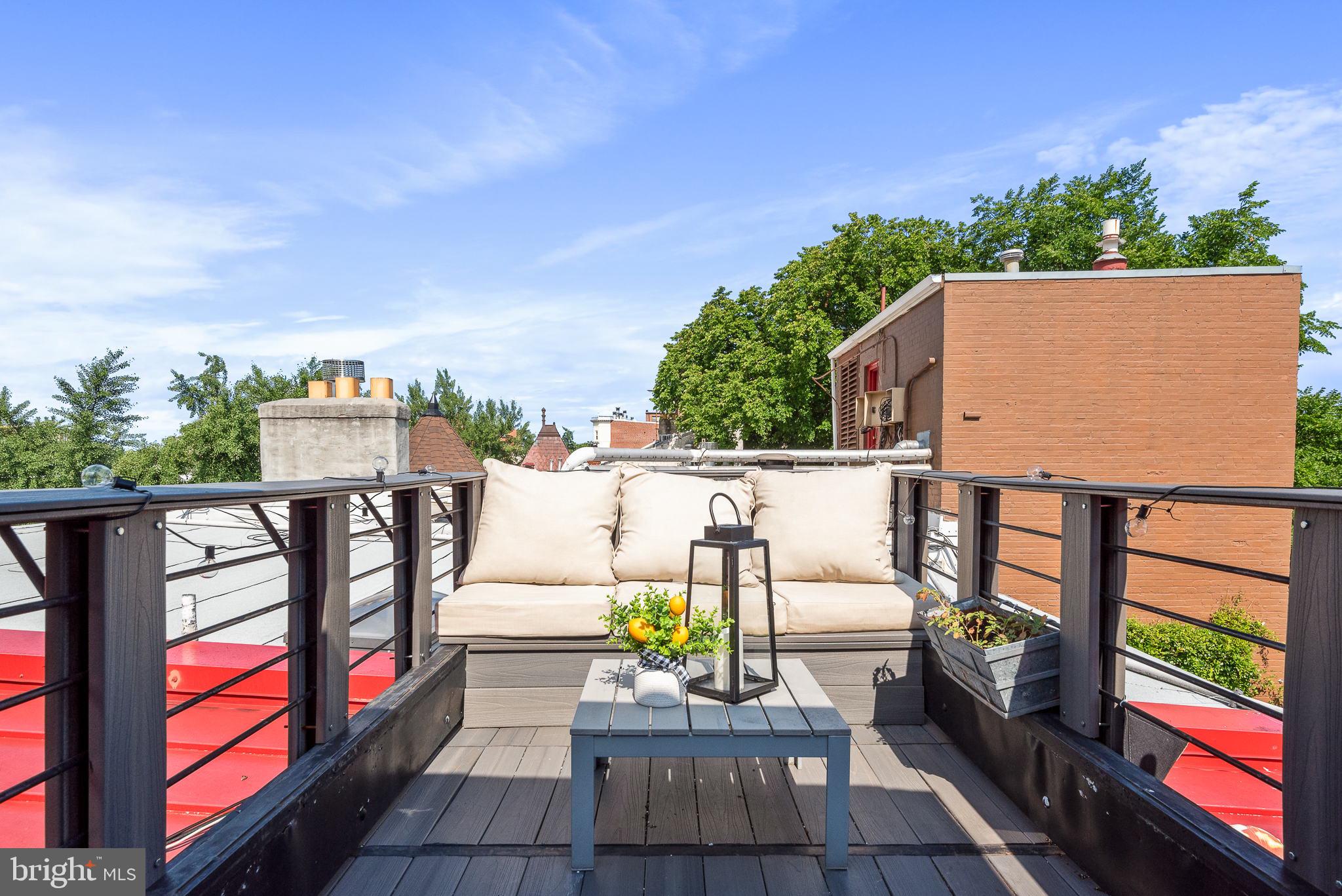 DUPONT CIRCLE - Residential Lease