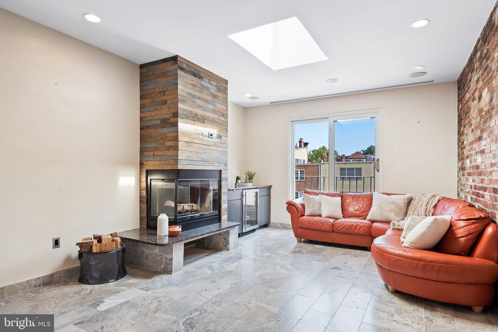 DUPONT CIRCLE - Residential Lease