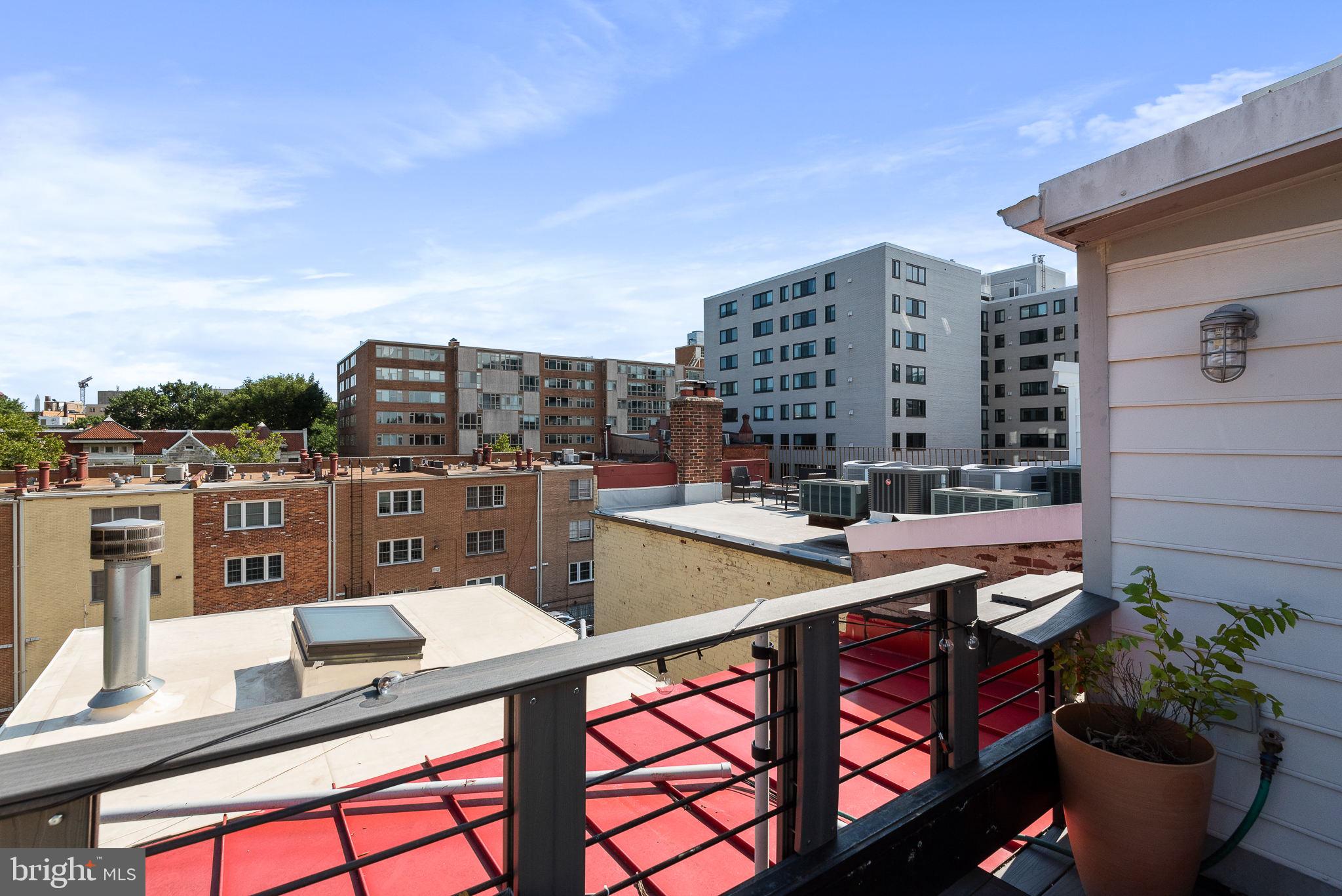 DUPONT CIRCLE - Residential Lease