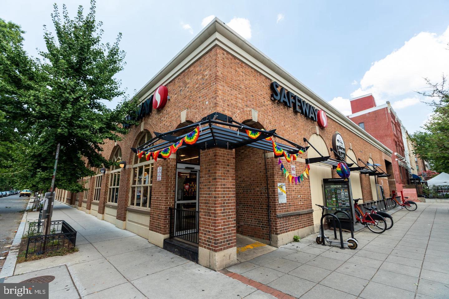 DUPONT CIRCLE - Residential Lease