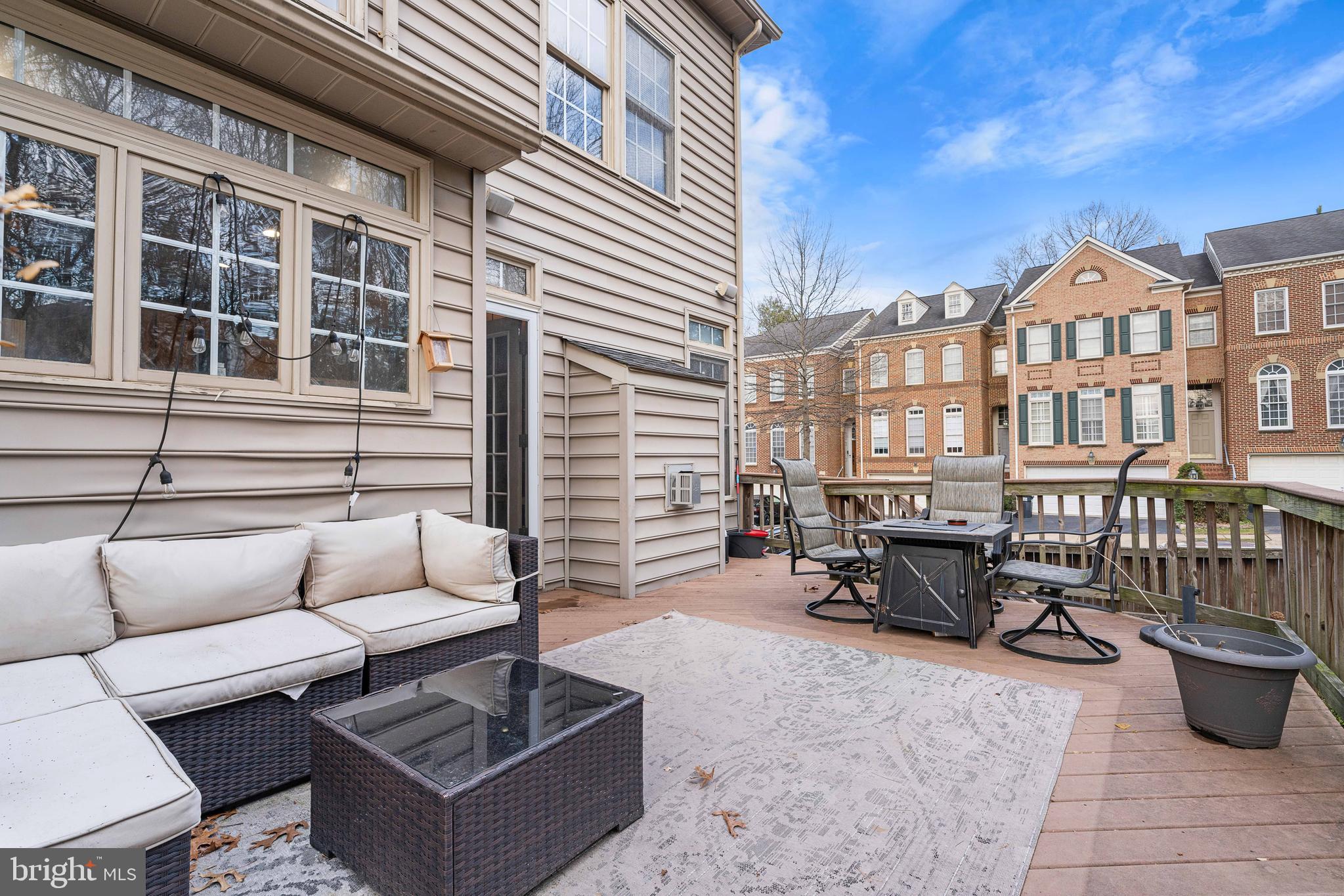 STONE CREEK CROSSING - Residential Lease