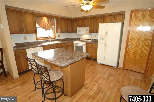 STONE RIDGE - Residential