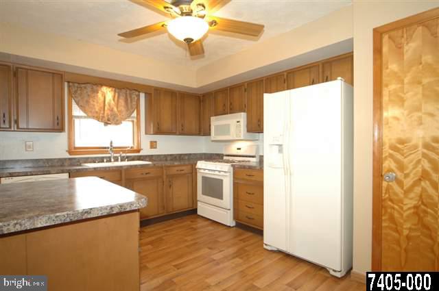 STONE RIDGE - Residential