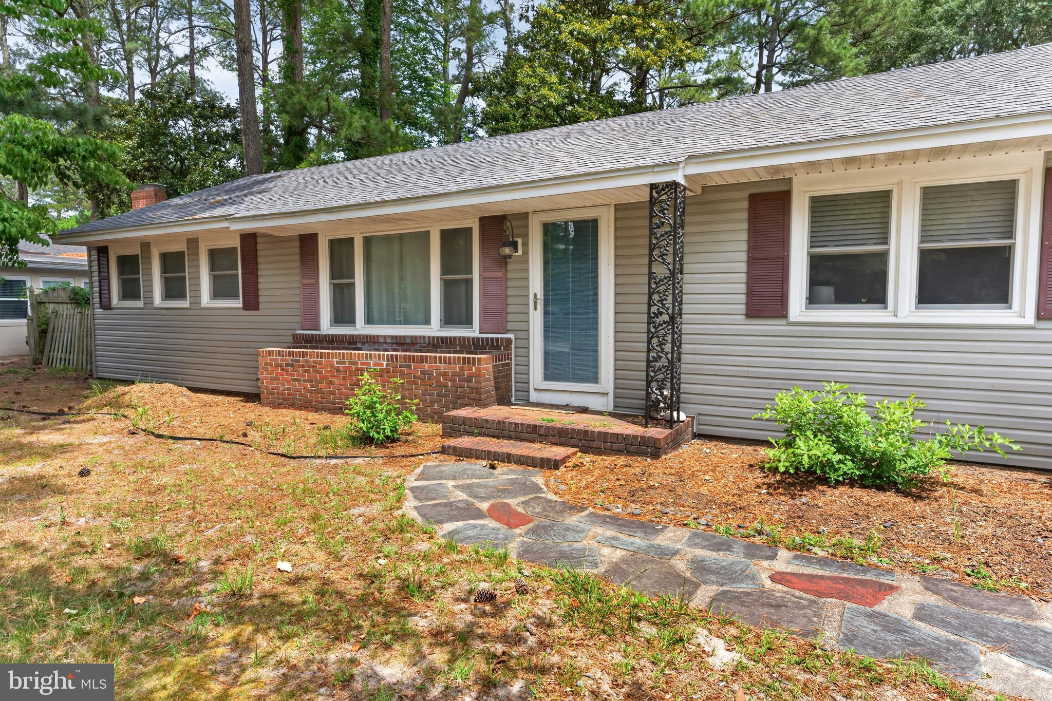 509 LOBLOLLY LANE