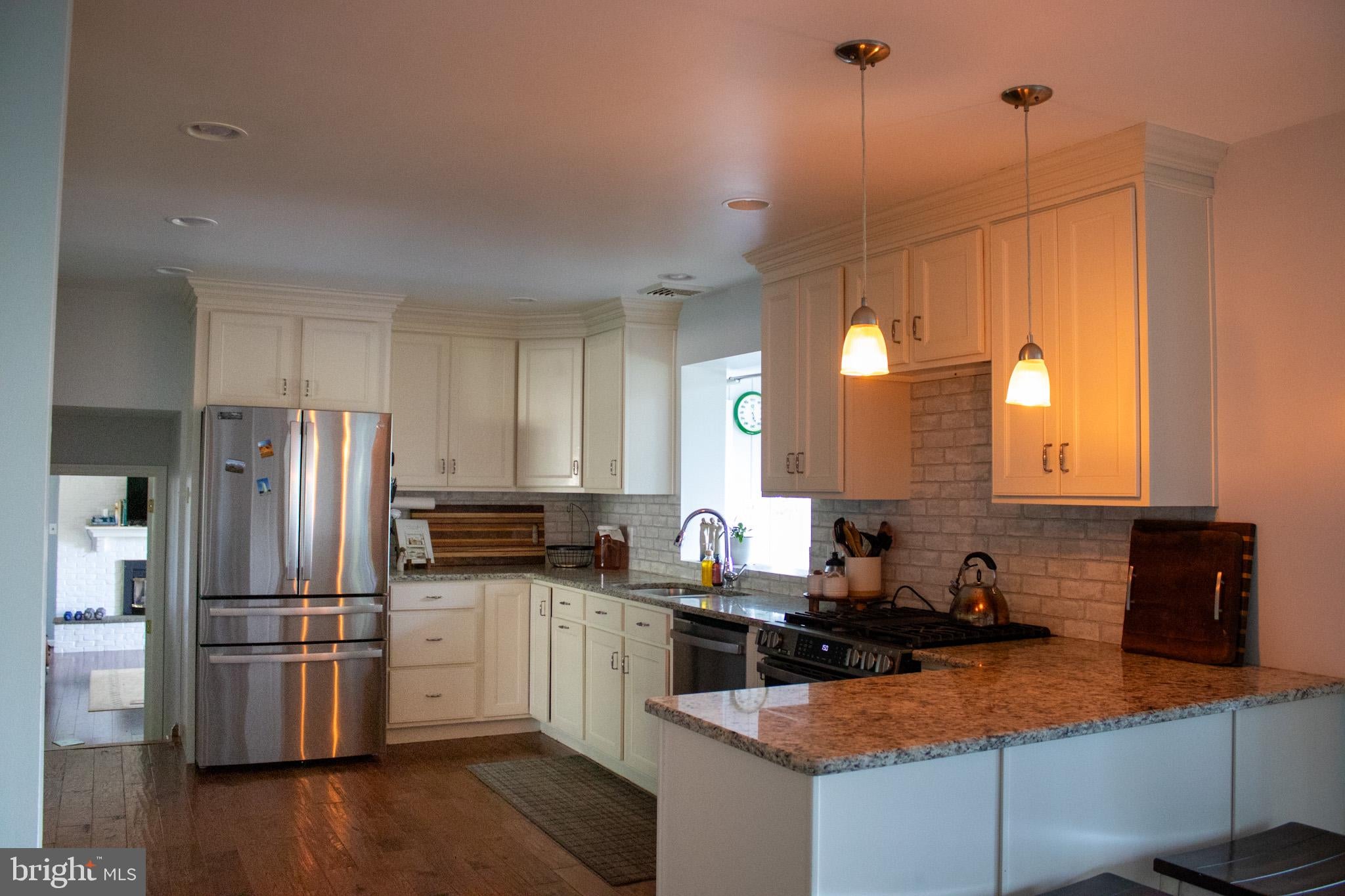 6 LEHOY FOREST DRIVE