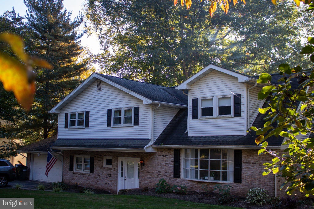 Photo of 6 Lehoy Forest Drive, LEOLA, PA 17540 (MLS # PALA2097432)