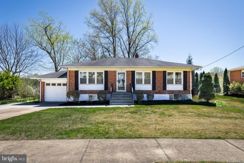 Photo of 5 Mcmechem, NEWARK, DE 19711 (MLS # DENC2100510)