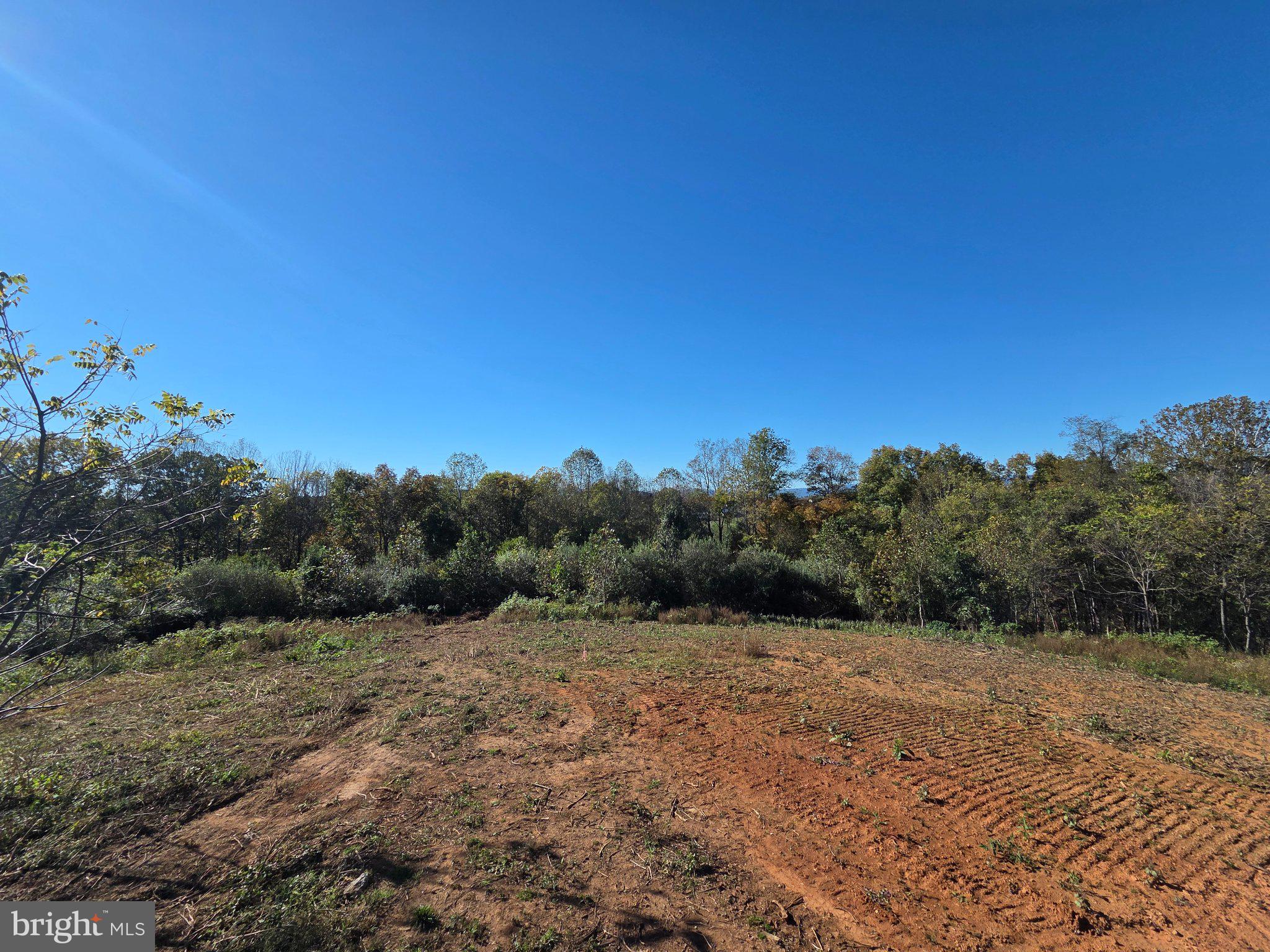 RESIDUE LOT DOCS 32+ ACRES ROAD