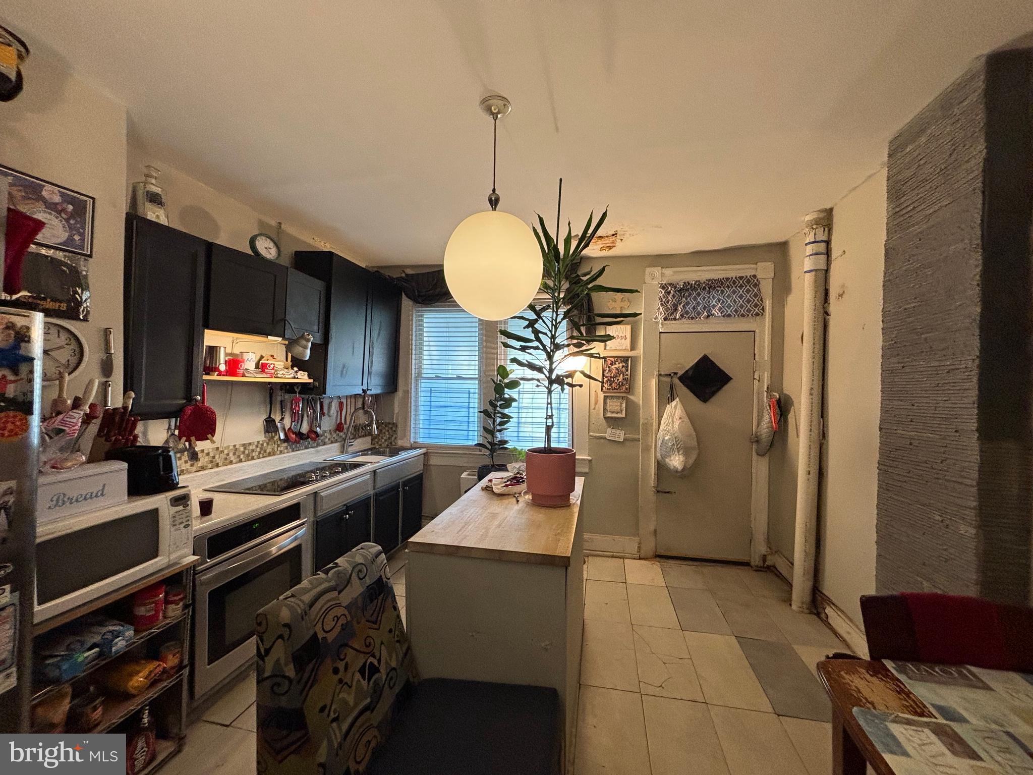 MIDTOWN EDMONDSON - Residential