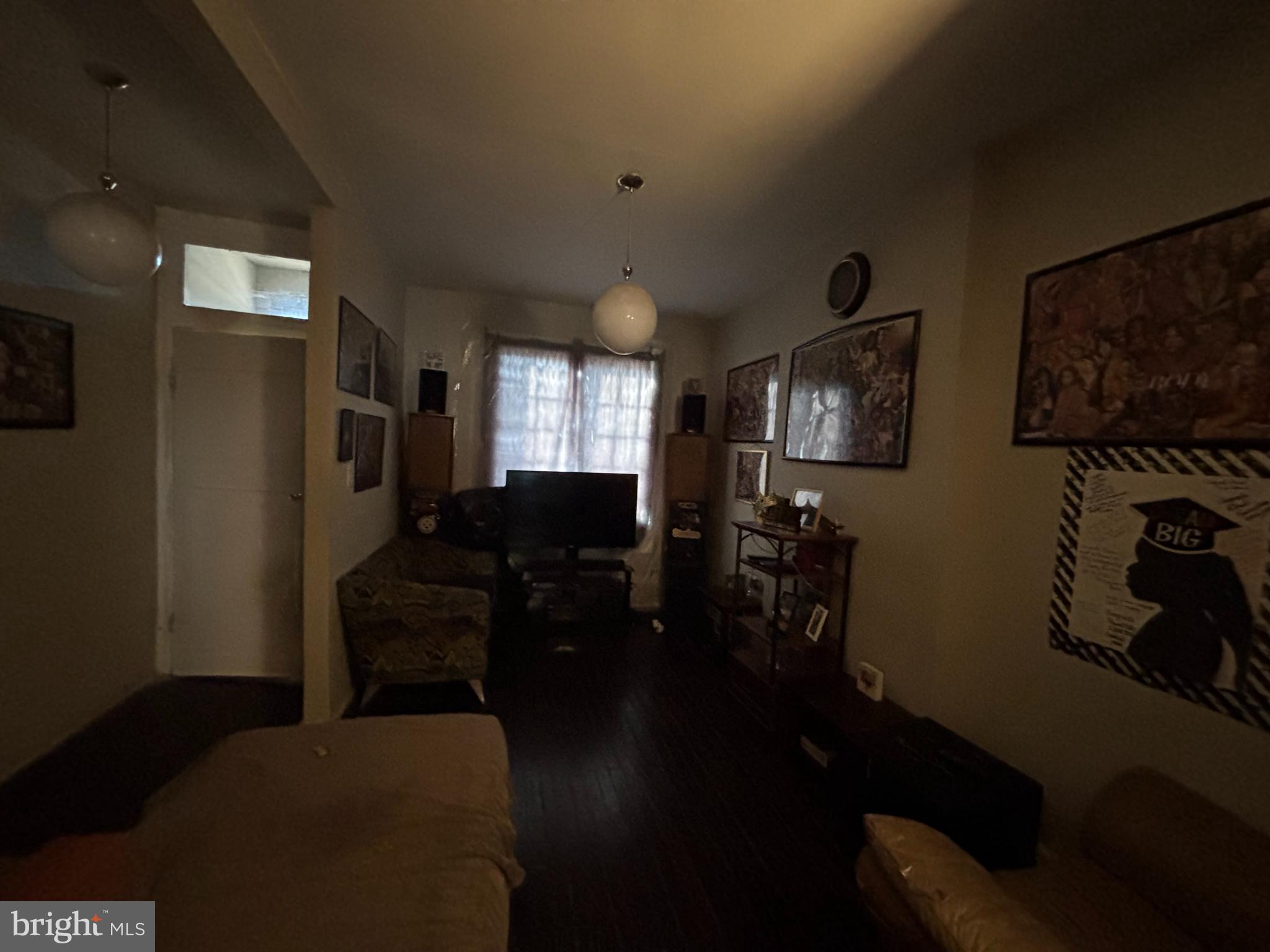 MIDTOWN EDMONDSON - Residential