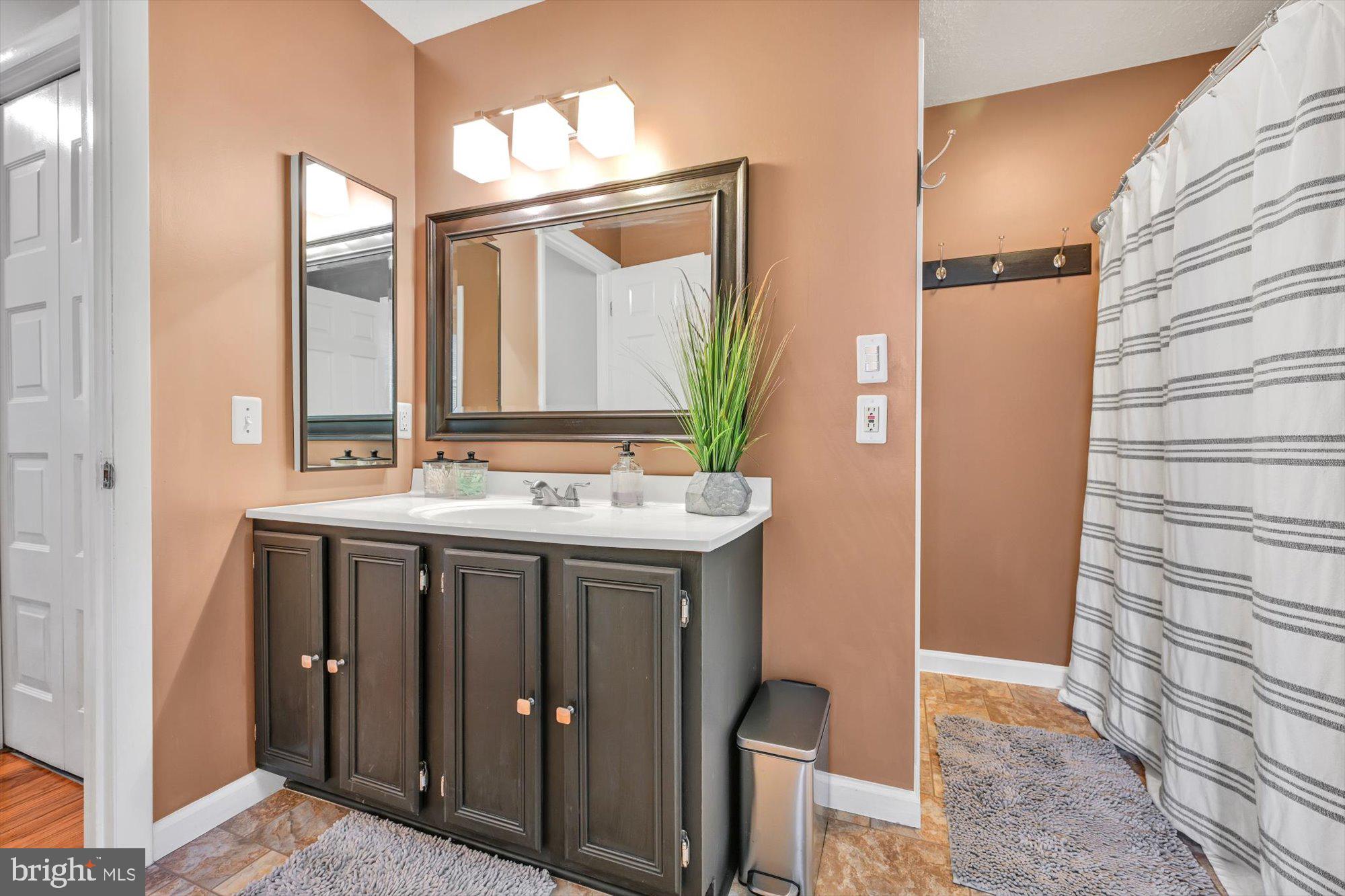 JACOBUS - Residential