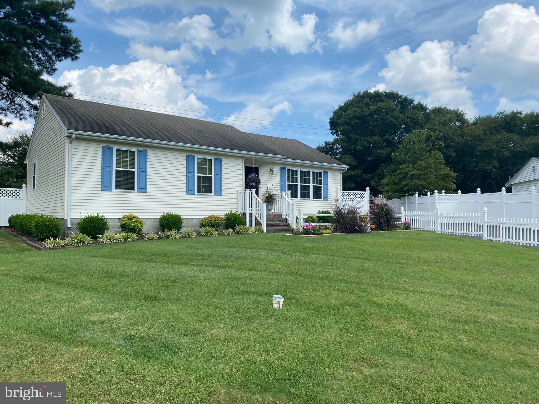 PARK MANOR - Residential