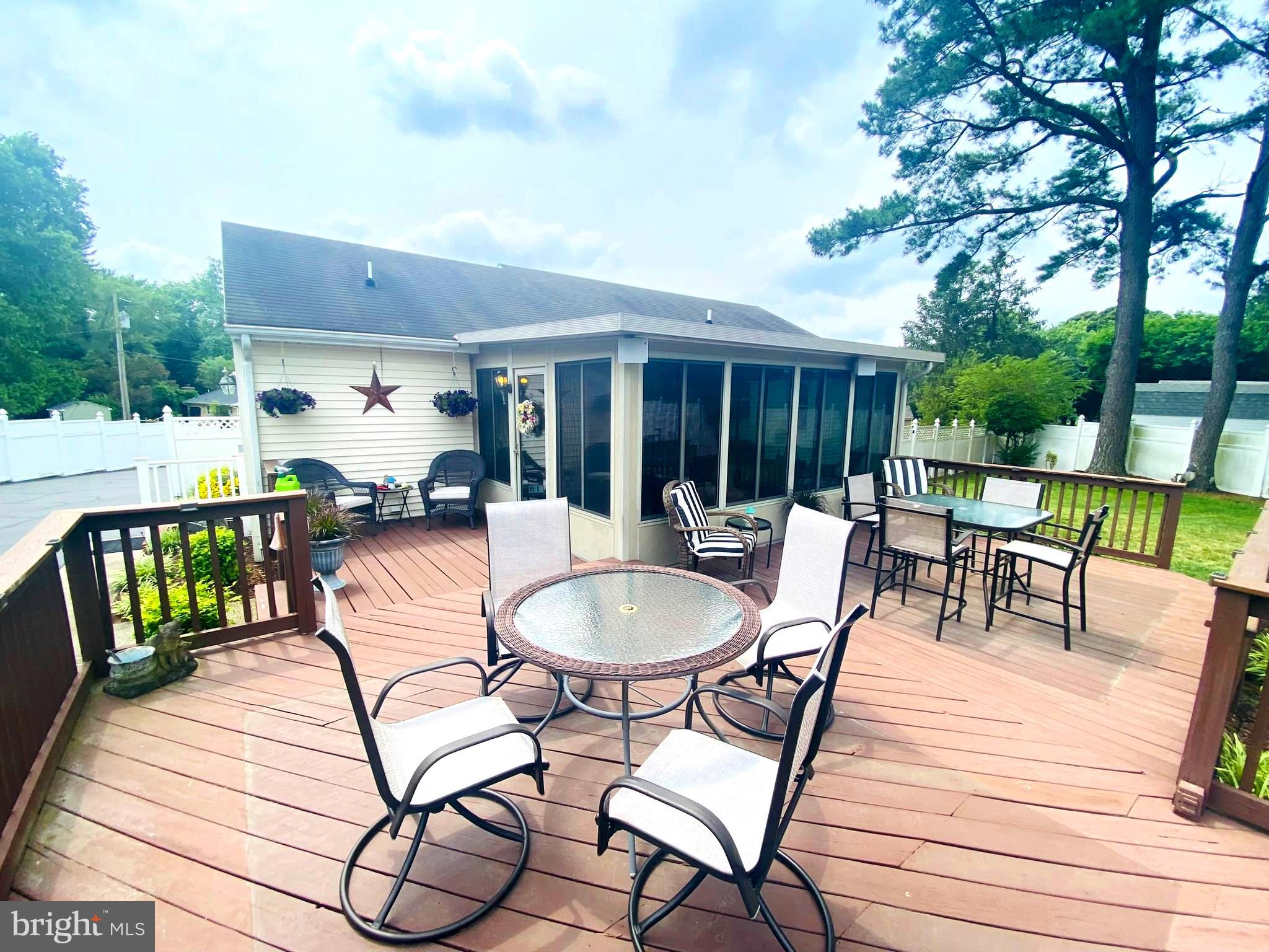 PARK MANOR - Residential