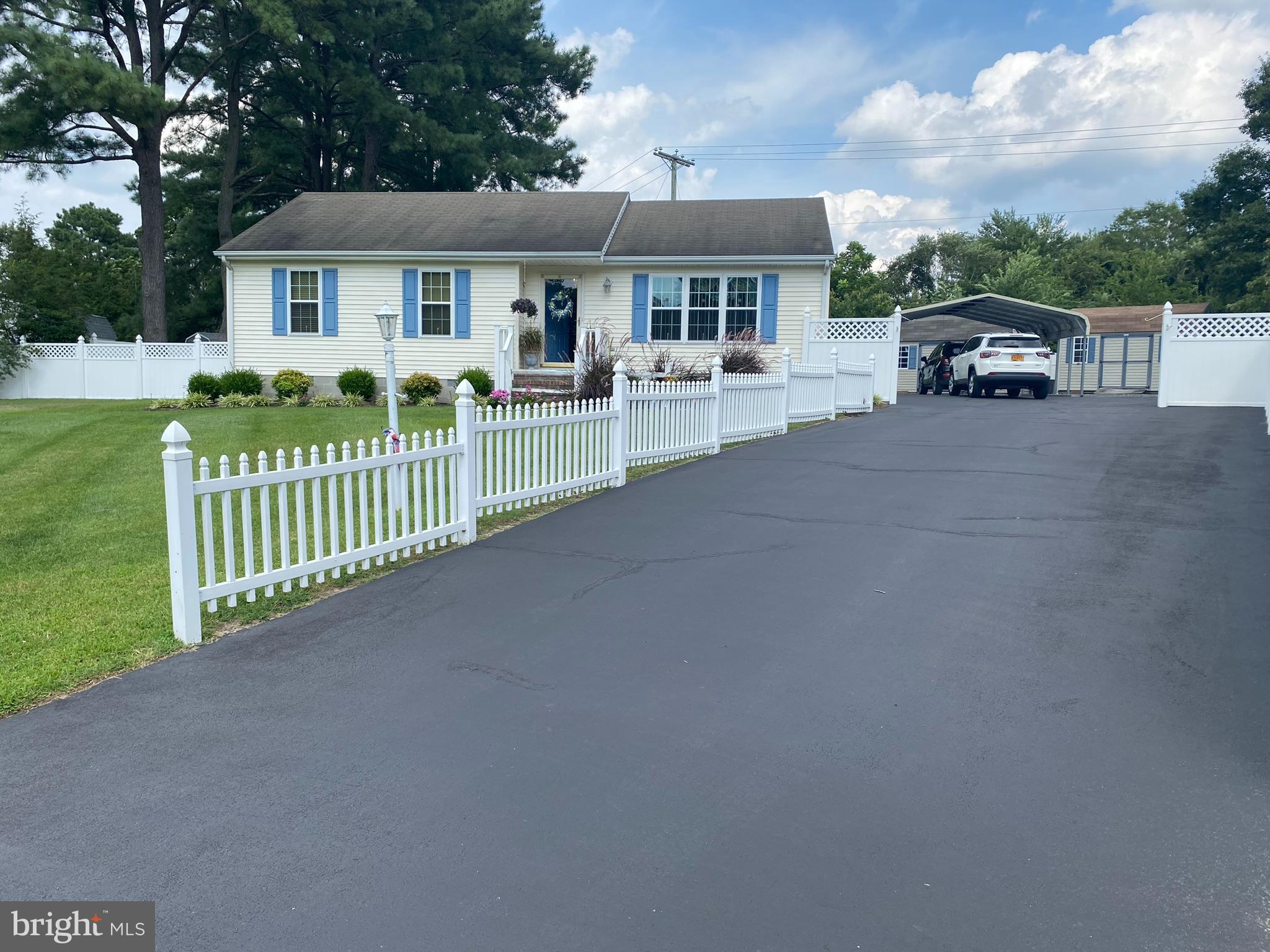 PARK MANOR - Residential