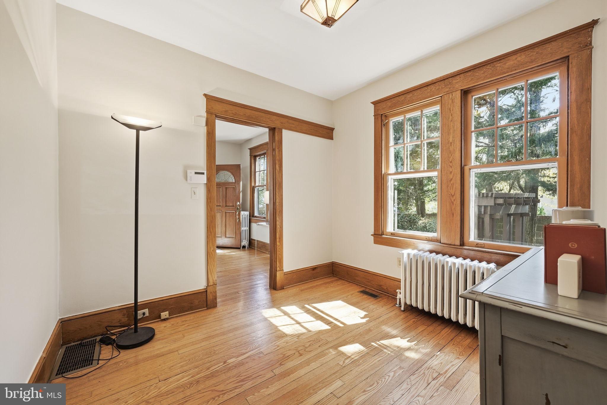 LYON VILLAGE - Residential