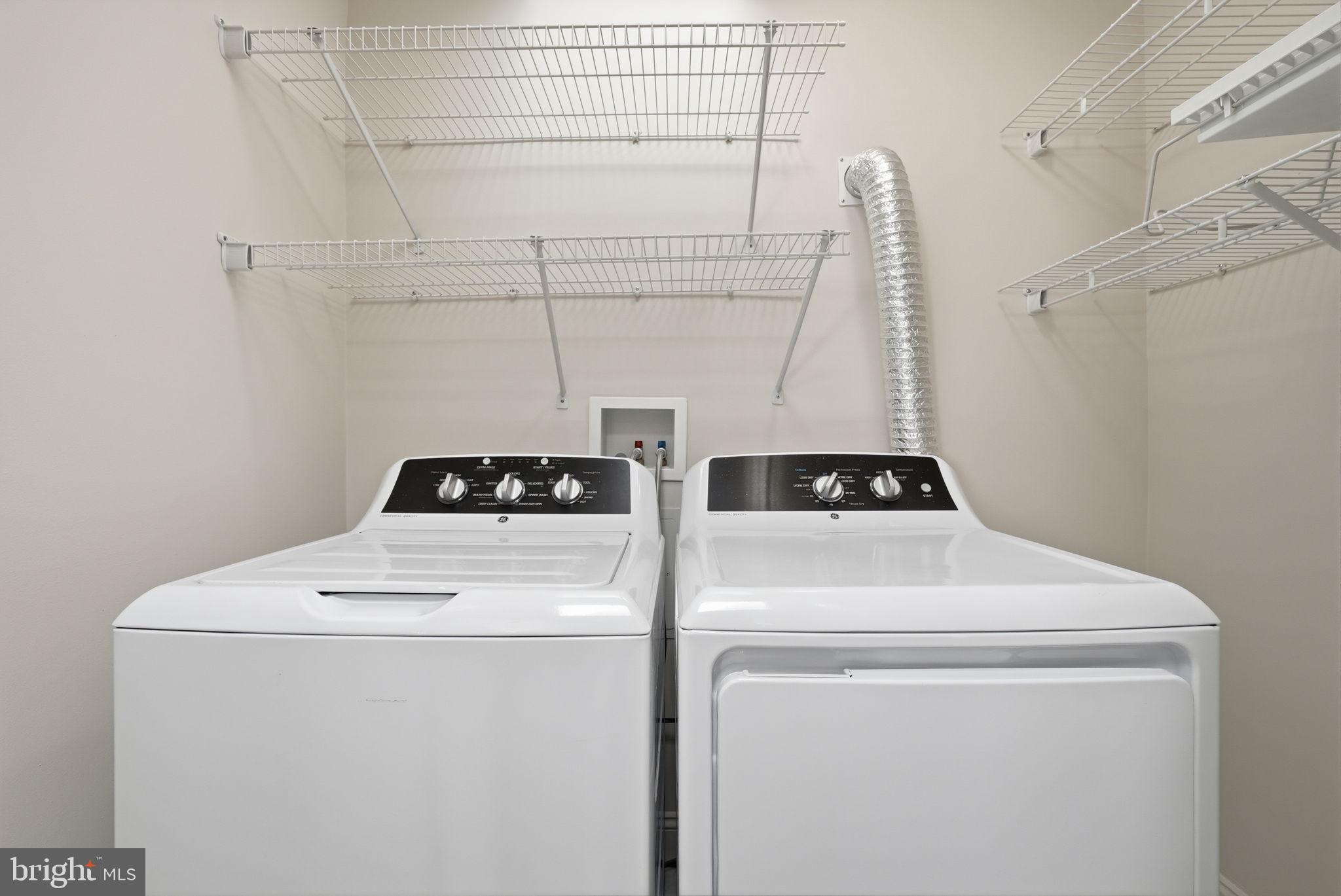 LYON VILLAGE - Residential