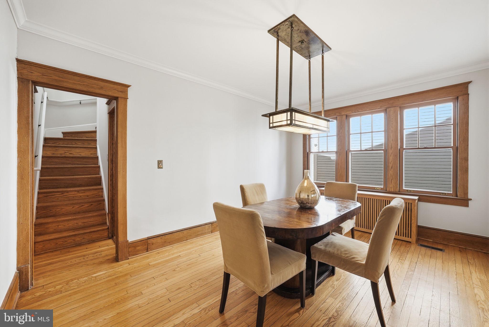 LYON VILLAGE - Residential